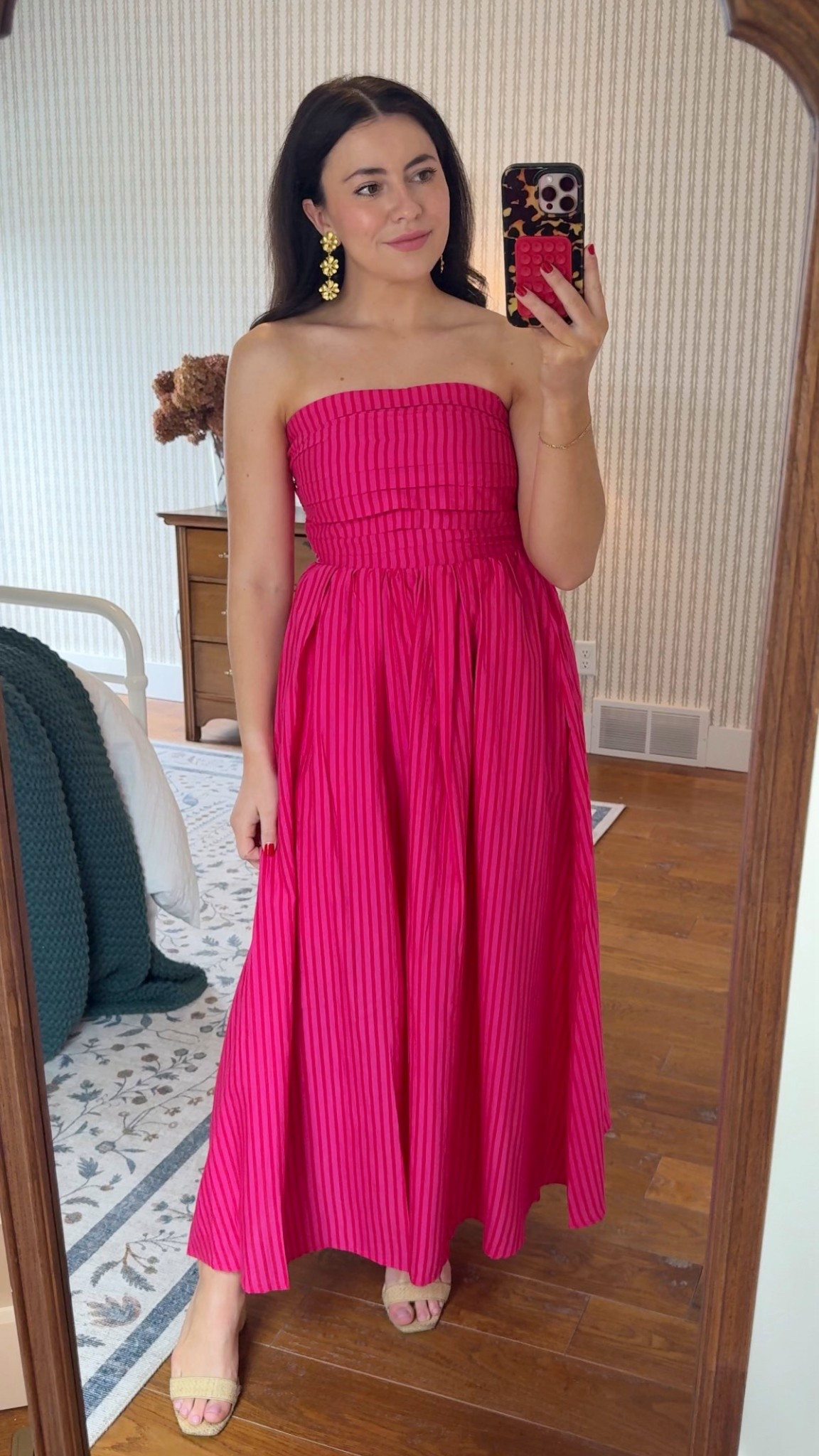 How adorable is this pink dress 🩷🩷