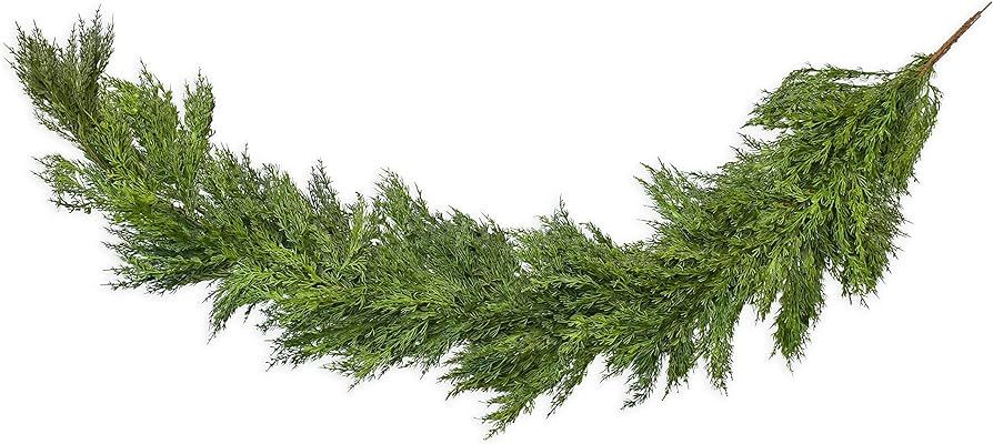 Amazon.com: Vita Domi Faux Cedar Garland - Realistic Christmas Greenery Garland Table Runner - De... | Amazon (US)