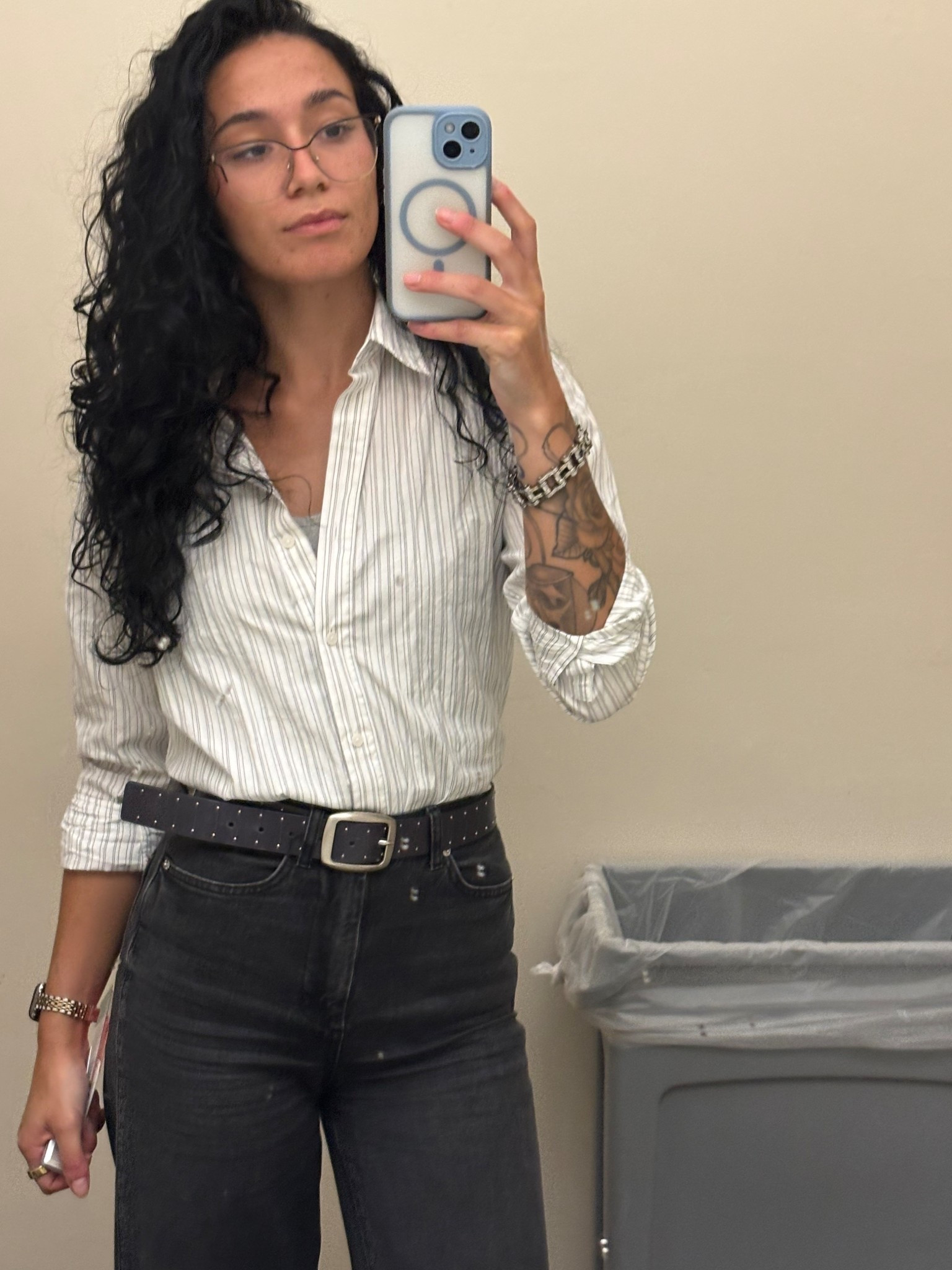 An easier look for the office while still adhering to the business casual style- black jeans with a button up! Pro tip: adding a collared shirt instantly elevates an outfit 
#officeoutfit #falltrends #fallfashion #falloutfit #buttonup #womensworkwear #outfitidea #businesscasual 

#LTKStyleTip #LTKFallSale #LTKWorkwear