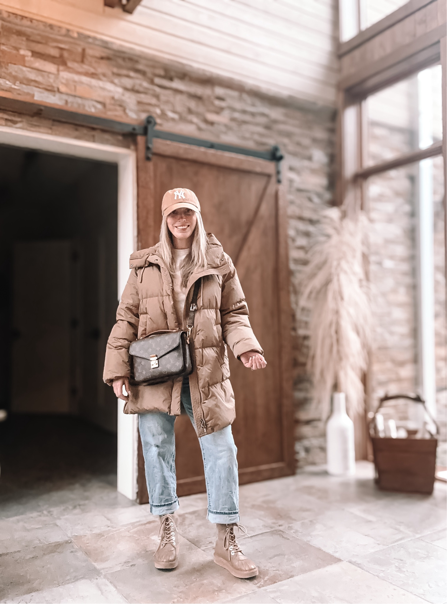 Perfect water repellent puffer for November rain xx 

#LTKwinter #LTKcanada #LTKautumn