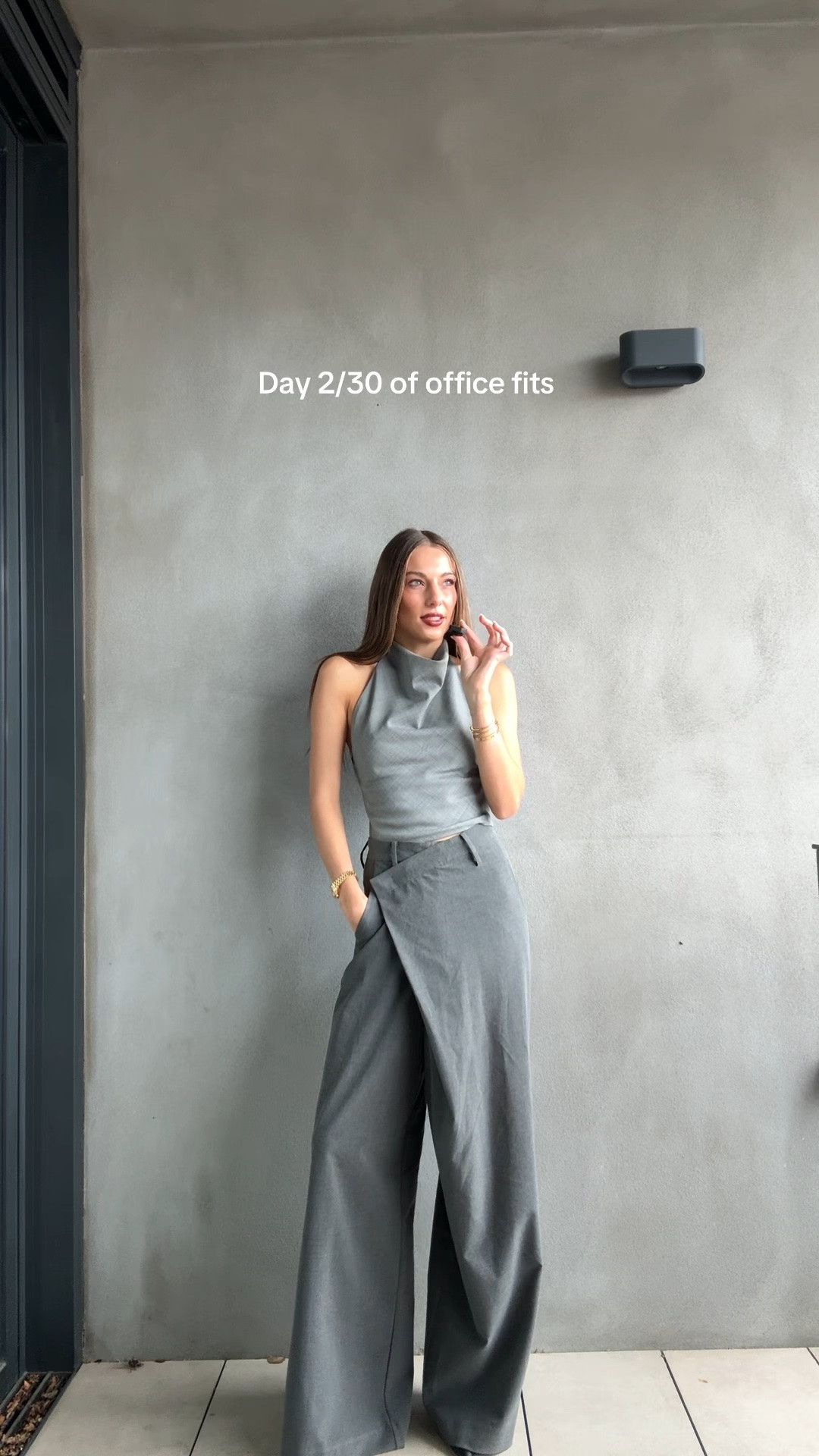Pants are from Bayse (similar tagged below) and top is old season Bec & Bridge (found a few on Depop and linked them below!) 🤗