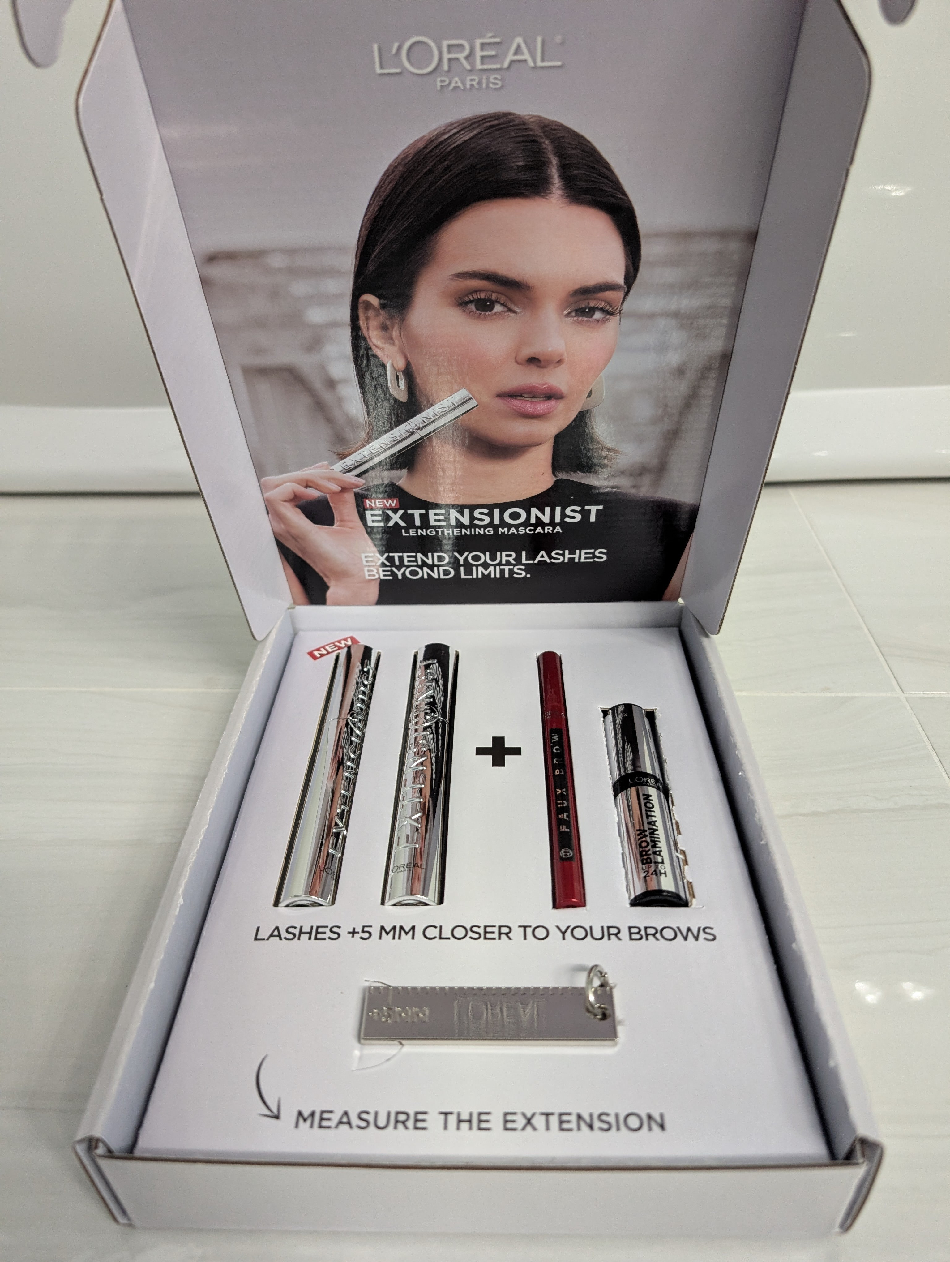 L'Oreal, L'Oreal mascara, L'Oreal extensionalist, volumizer, makeup 

#LTKsale #LTKstyletip #LTKbeauty