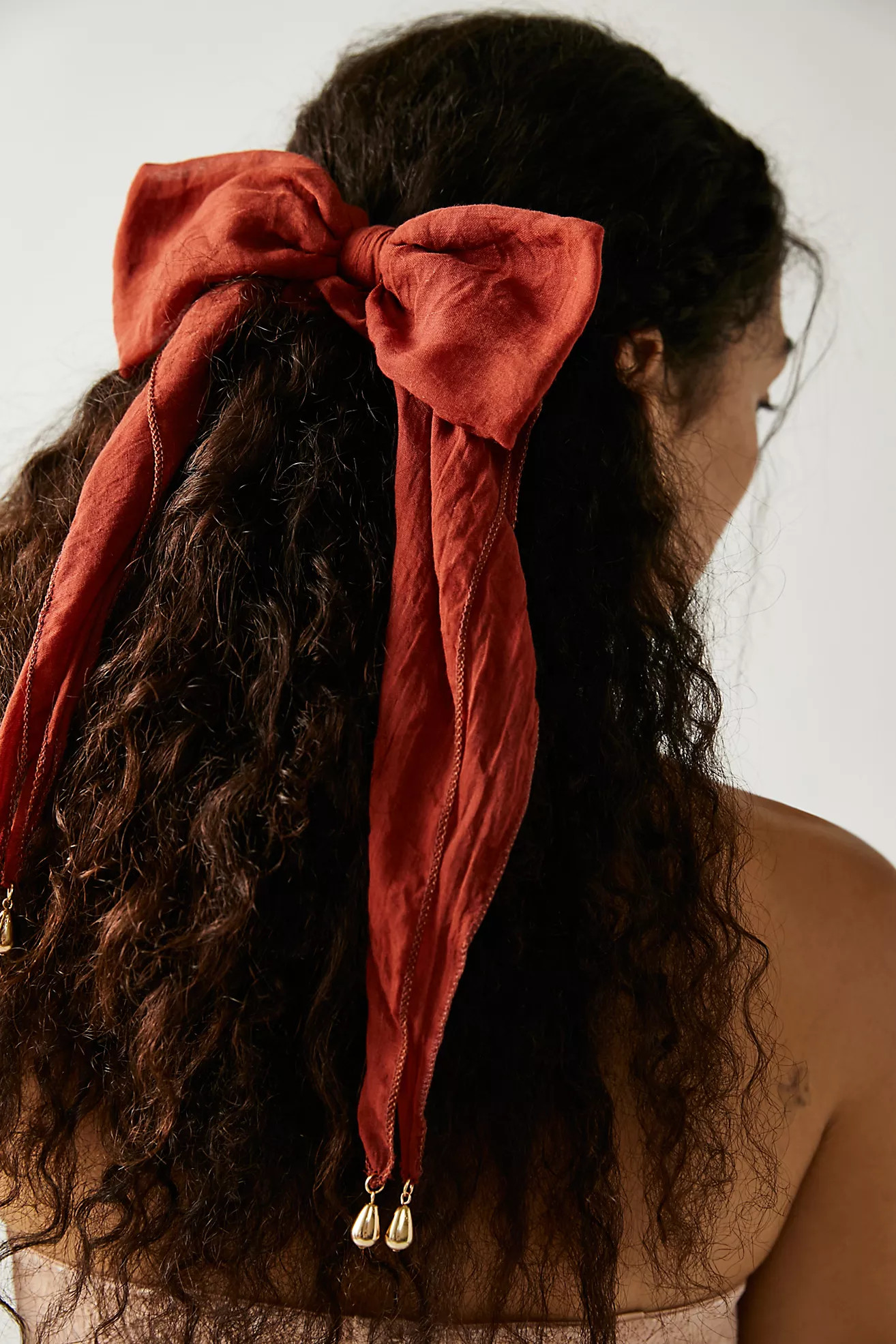 Darling Pearl Bow Pony | Free People (Global - UK&FR Excluded)