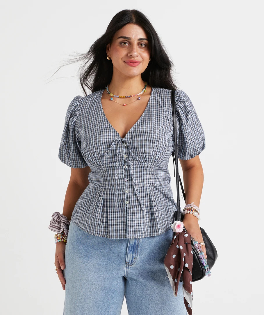 NEVEAH PINTUCK BLOUSE | Sportsgirl