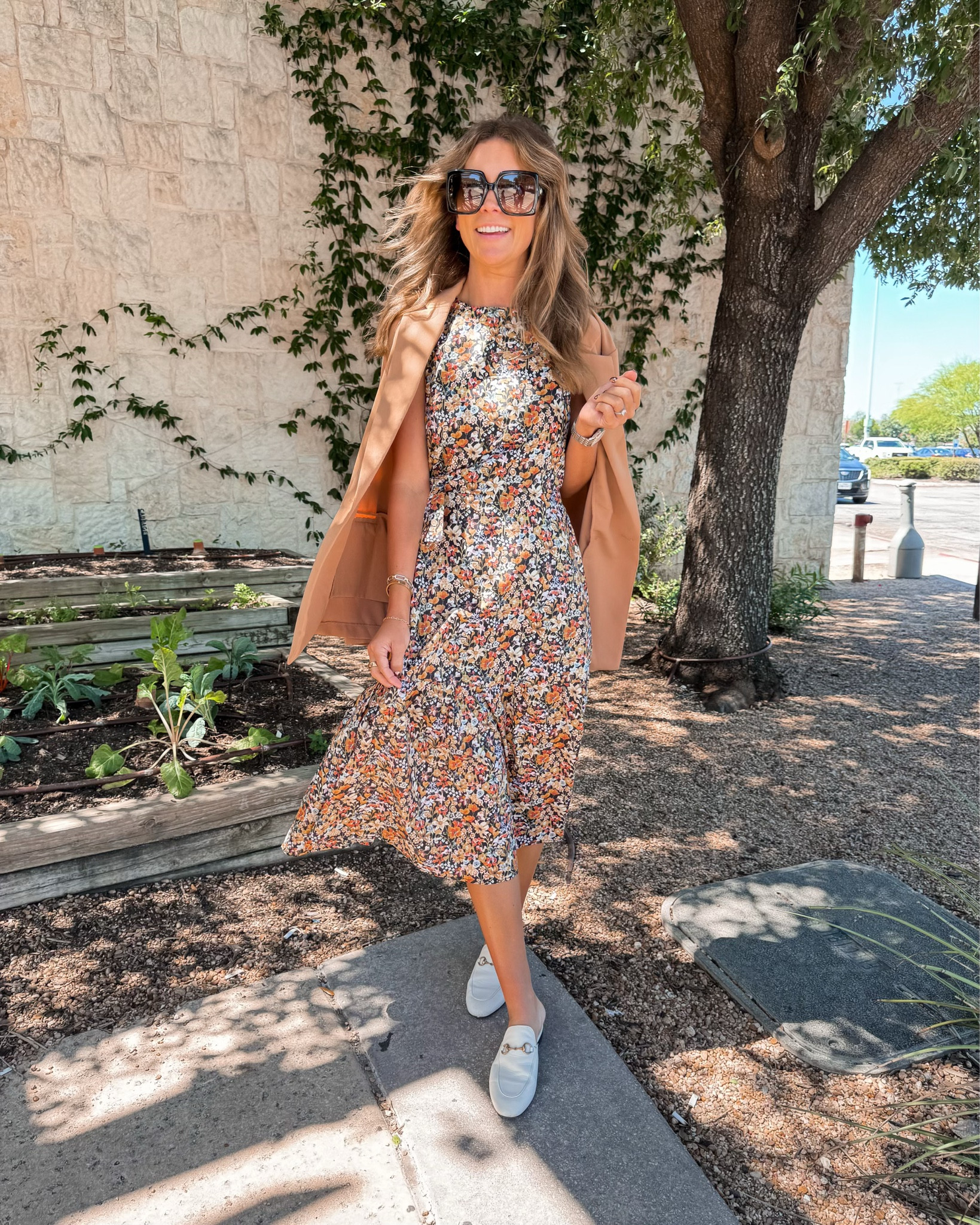 Today’s church outfit! 
Avara dress
Revolve blazer
Gucci shoes and sunglasses 

#LTKStyleTip