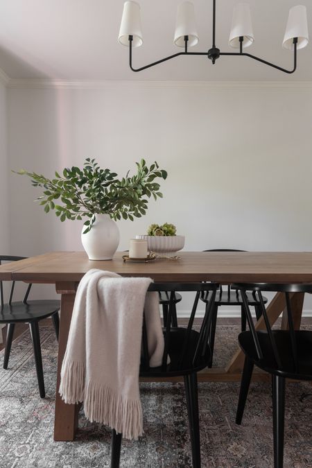 Modern farmhouse neutral cozy dining room 

#LTKunder100 #LTKSeasonal #LTKhome