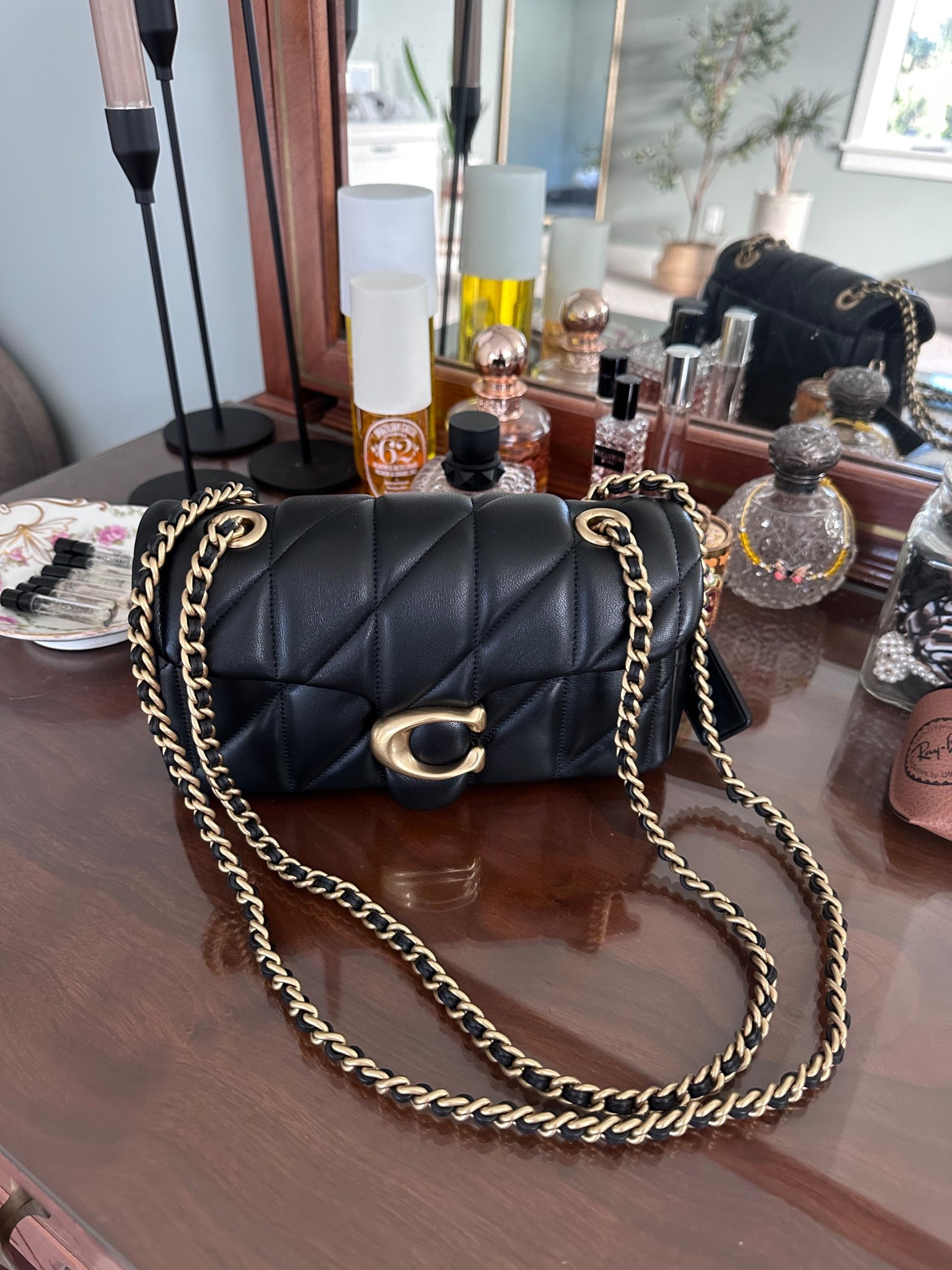 The most perfect bag for date night ✨🖤 love the tabby  

#LTKbag #LTKstyletip #LTKdatenight