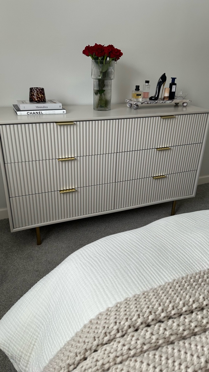 Fluted dresser and nightstands that are giving functional and statement piece ✨did I mention they’re 20% off now? 💕

Fluted dresser and nightstands, nightstand decor, dresser decor, fluted bedroom furniture

#bedroomfurniture #dresserstyling #nightstandstyling #stylewithme #bedroomdecor

#LTKHome #LTKSaleAlert