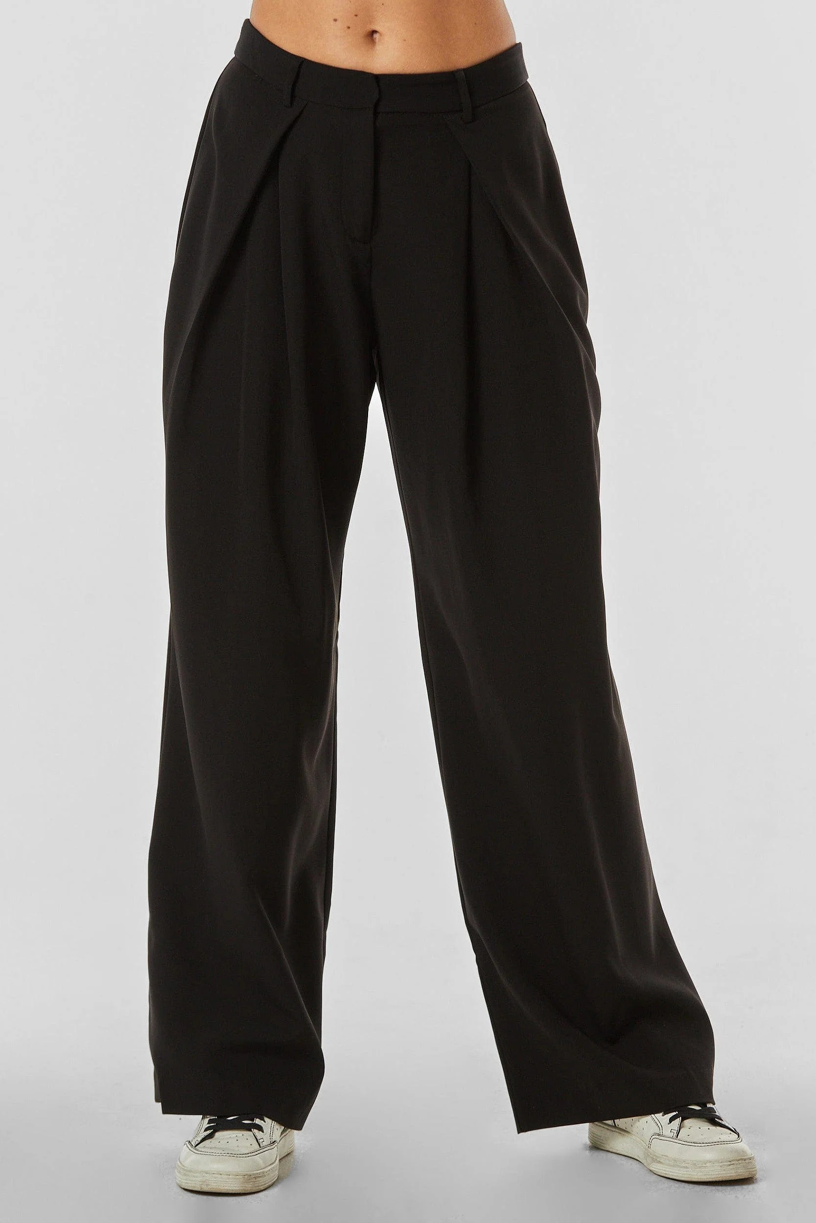 Essential Trouser - Black | The Noli Shop