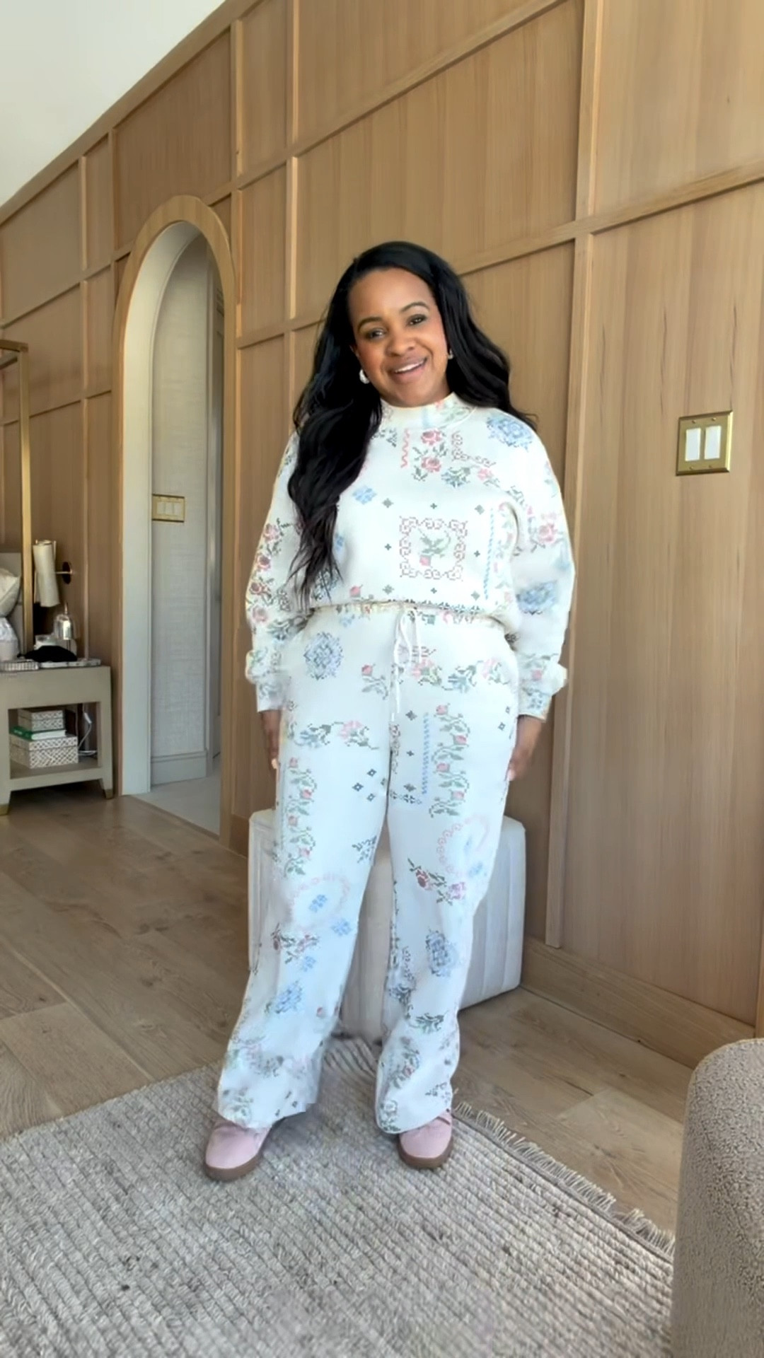 Abercrombie wide leg sweatpants and mockneck sweatshirt now on sale! Use code DENIMAF 

#LTKootd #LTKSaleAlert #LTKSeasonal