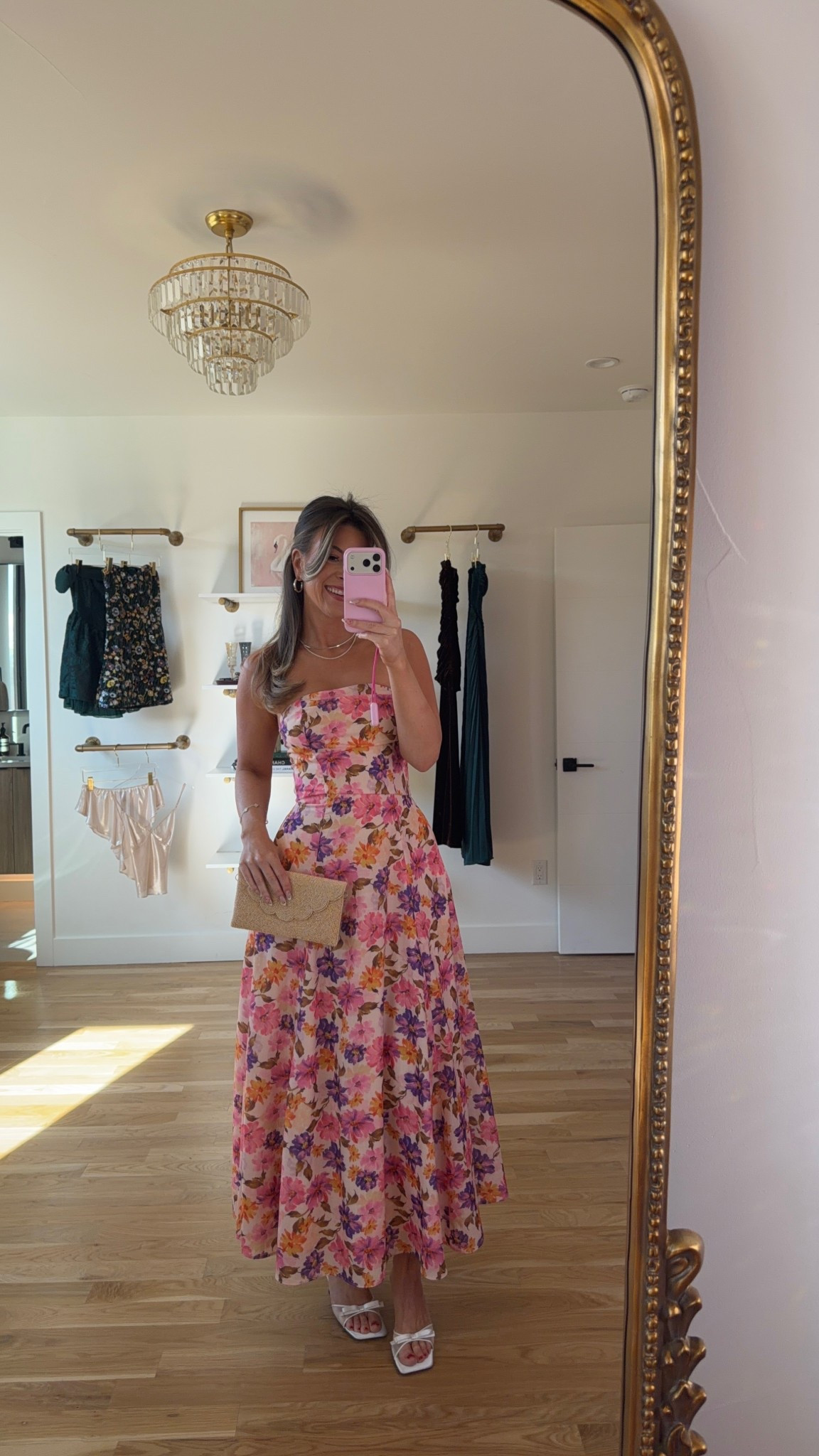 Spring floral wedding guest and event dress from Vici

Vici code: emerson40
Electric picks code: emerson20

Wearing my usual small/2

Wedding guest
Formal event
Shower dress
Spring event
Special occasion 


#LTKSeasonal #LTKootd #LTKWedding