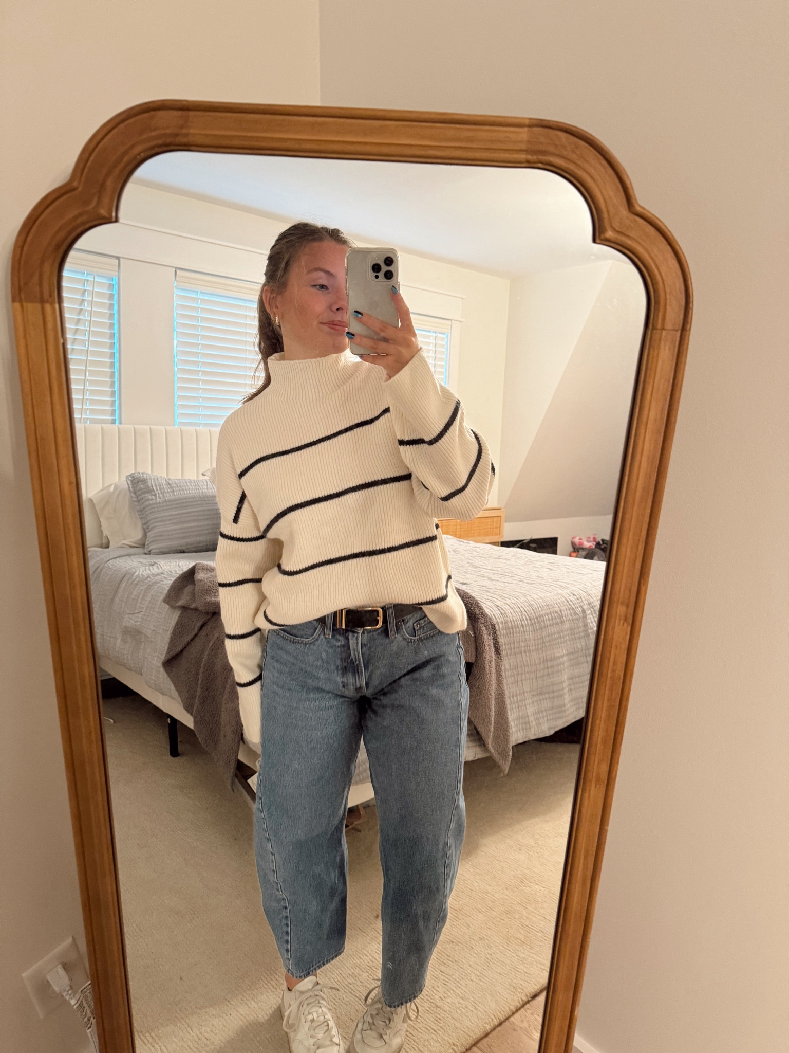 Loving this new sweater from Abercrombie! wearing a medium for the perfect oversized comfortable fit 

#LTKSeasonal #LTKFindsUnder100 #LTKWorkwear