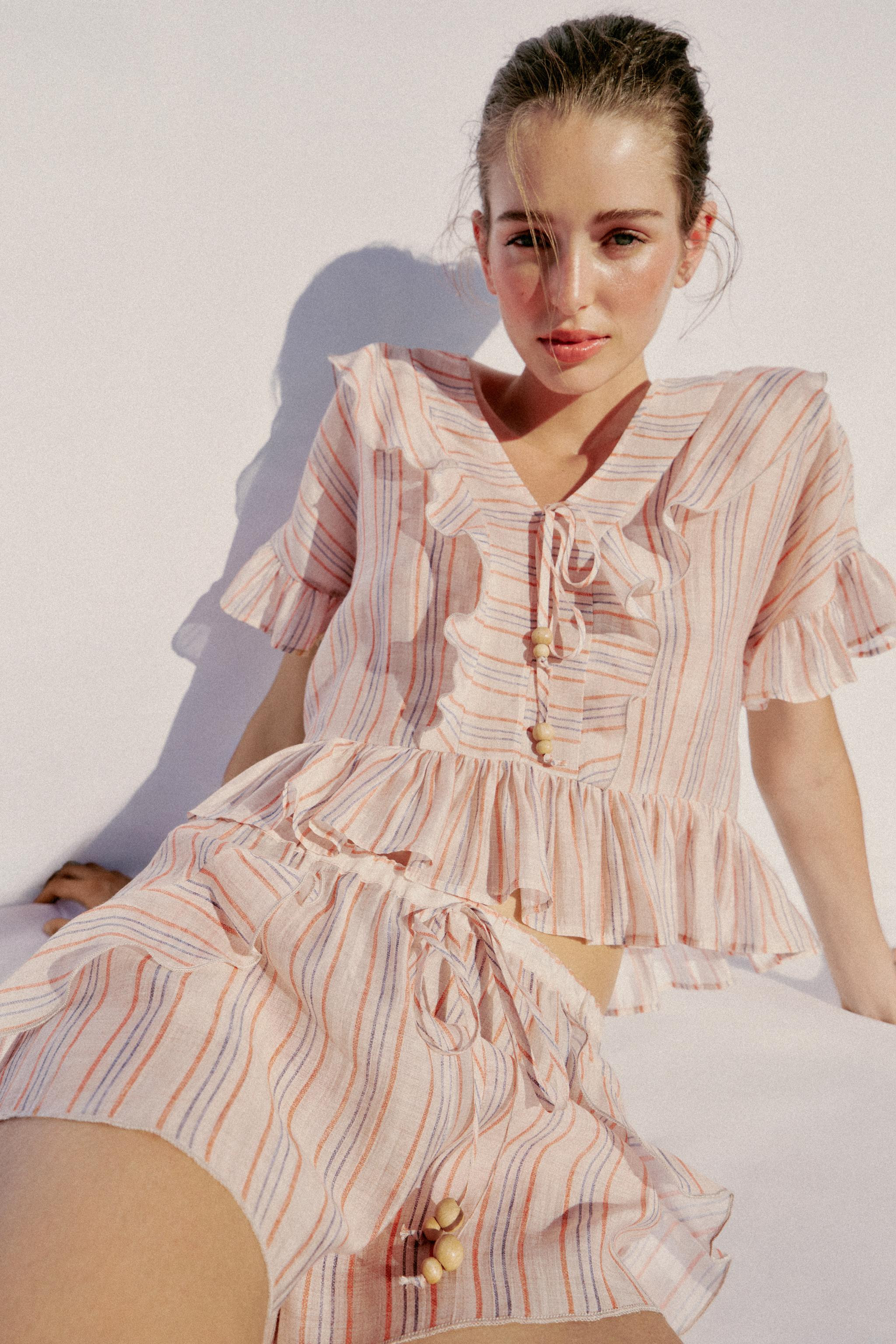 STRIPED RUFFLED BLOUSE | Zara US