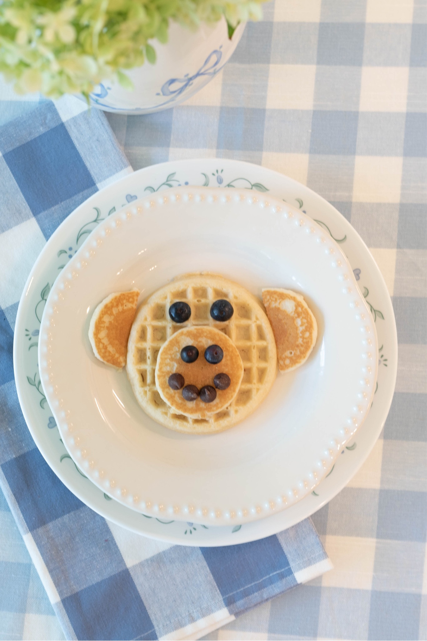 Fun breakfast ideas for kids! #breakfast #kidstable 