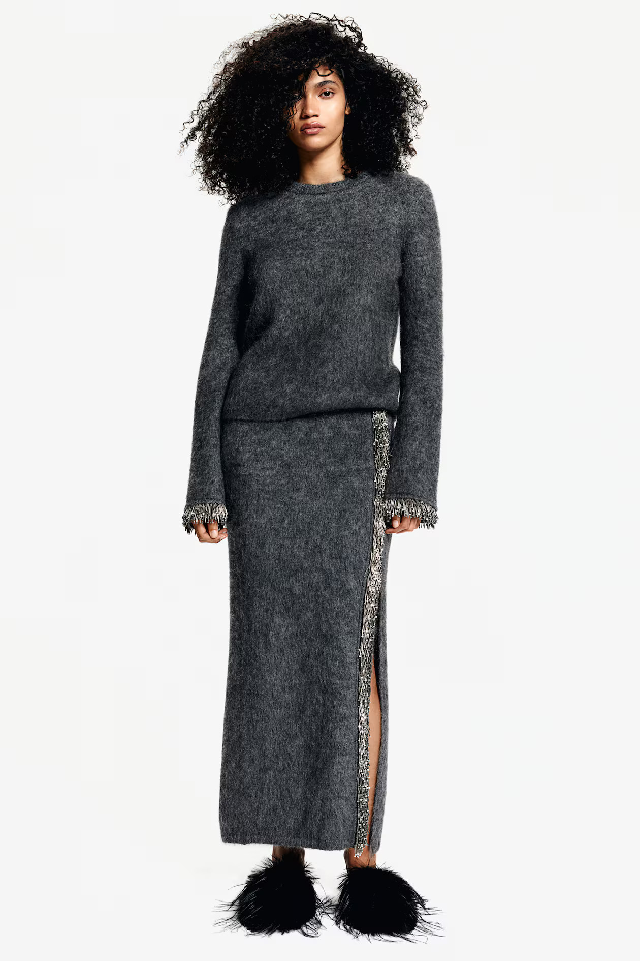 Bead-detail knitted skirt - Dark grey - Ladies | H&M GB | H&M (UK, MY, IN, SG, PH, TW, HK)