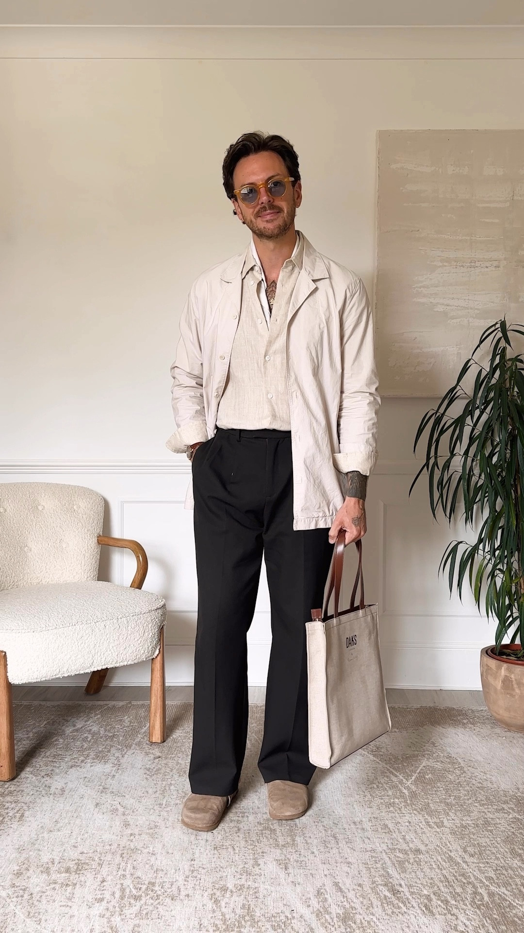 classic, smart, casual, London, Surrey, outfit, details, shirt, layering, pleated trousers, mules, suede, sunglasses, gentleman, date, night, style

#LTKeurope #LTKmens #LTKstyletip