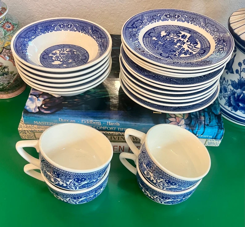 Various Vintage (Antique?) Blue Willow Dishes.  Plates, Bowls, Cups, unmarked | Etsy (US)