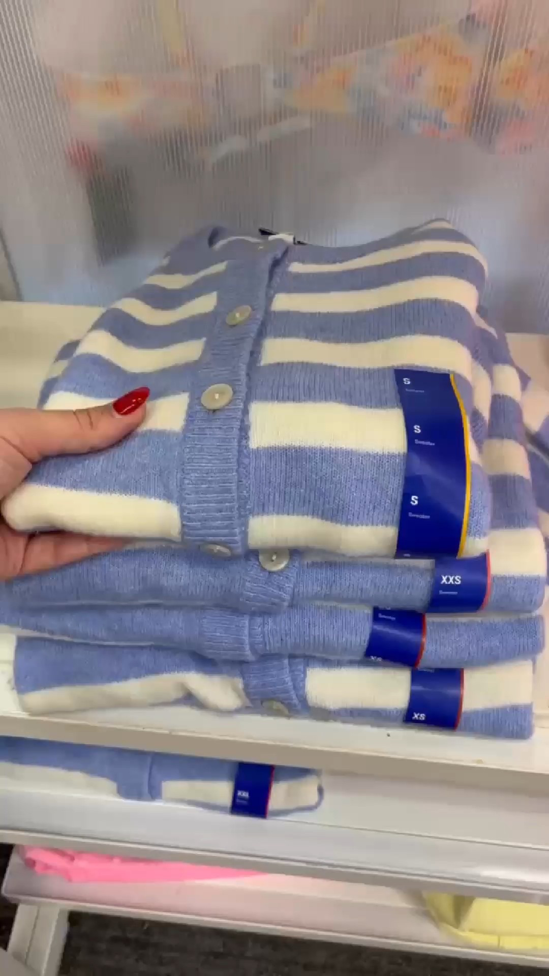 I love the sweater for transitioning into spring!!! The blue is even prettier in person!🤩

Spring fashion, sweater, target fashion, target, winter fashionn

#LTKSeasonal #LTKFindsUnder50 #LTKootd