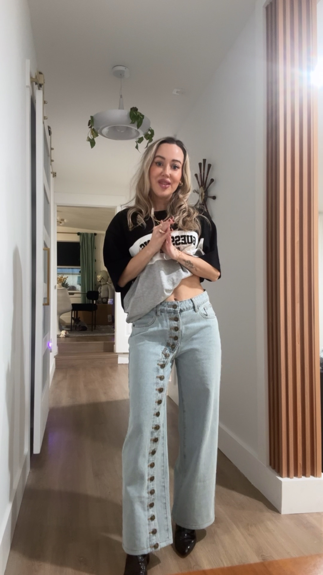 These jeans are just TOO GOOD!! 

#LTKStyleTip #LTKFindsUnder100 #LTKPetite