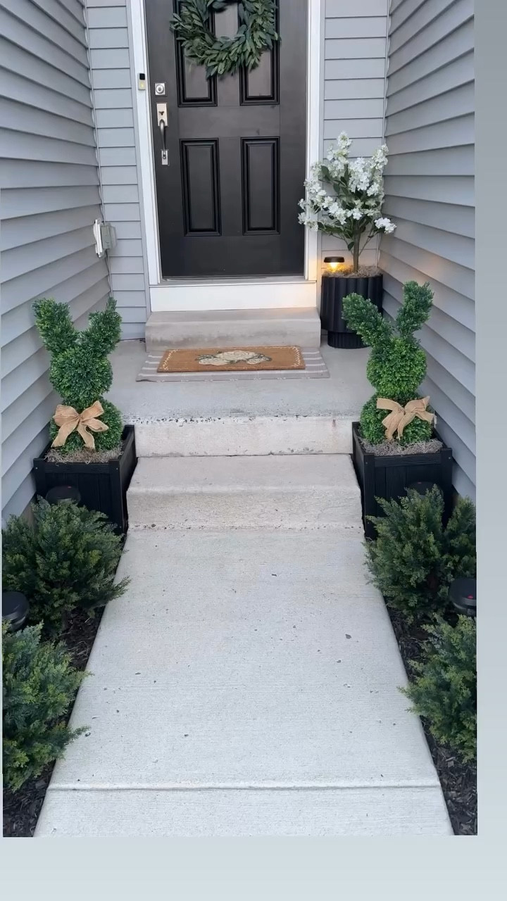 Decorating a little late this year. I love everything about spring accept allergies 🤧! Dreading them! 

#ltkhome #decorating #springdecorating #homedecor #easter

#LTKHome #LTKspring #LTKSeasonal