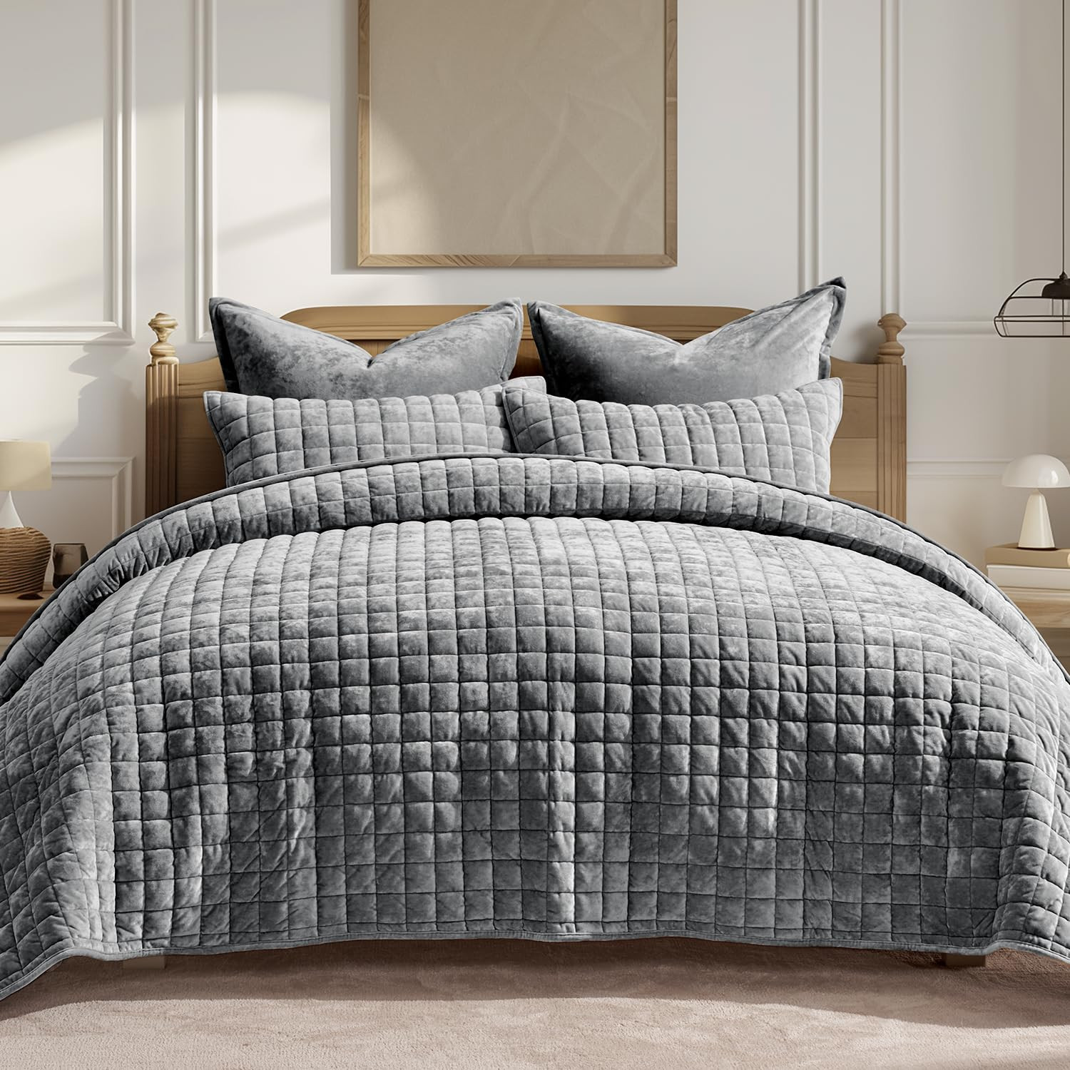 RECYCO Luxury Charcoal Gray Velvet Quilt Queen Size, Ultra Soft Velvet Bedding Sets, Lightweight ... | Amazon (US)