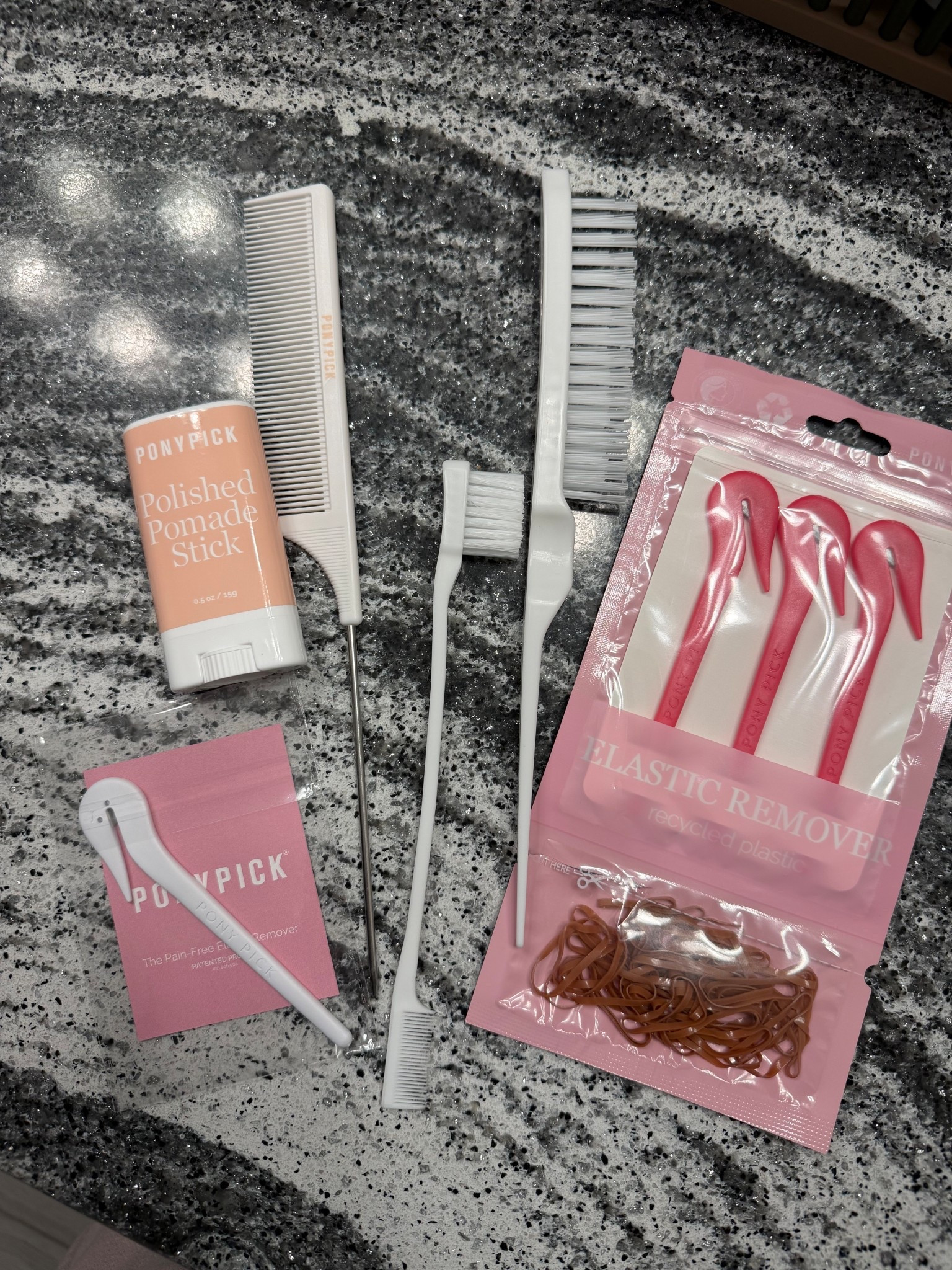 Everything you would ever need for hair goals from @theponypick 😍

#LTKmomlife #LTKmorningroutine #LTKBeauty