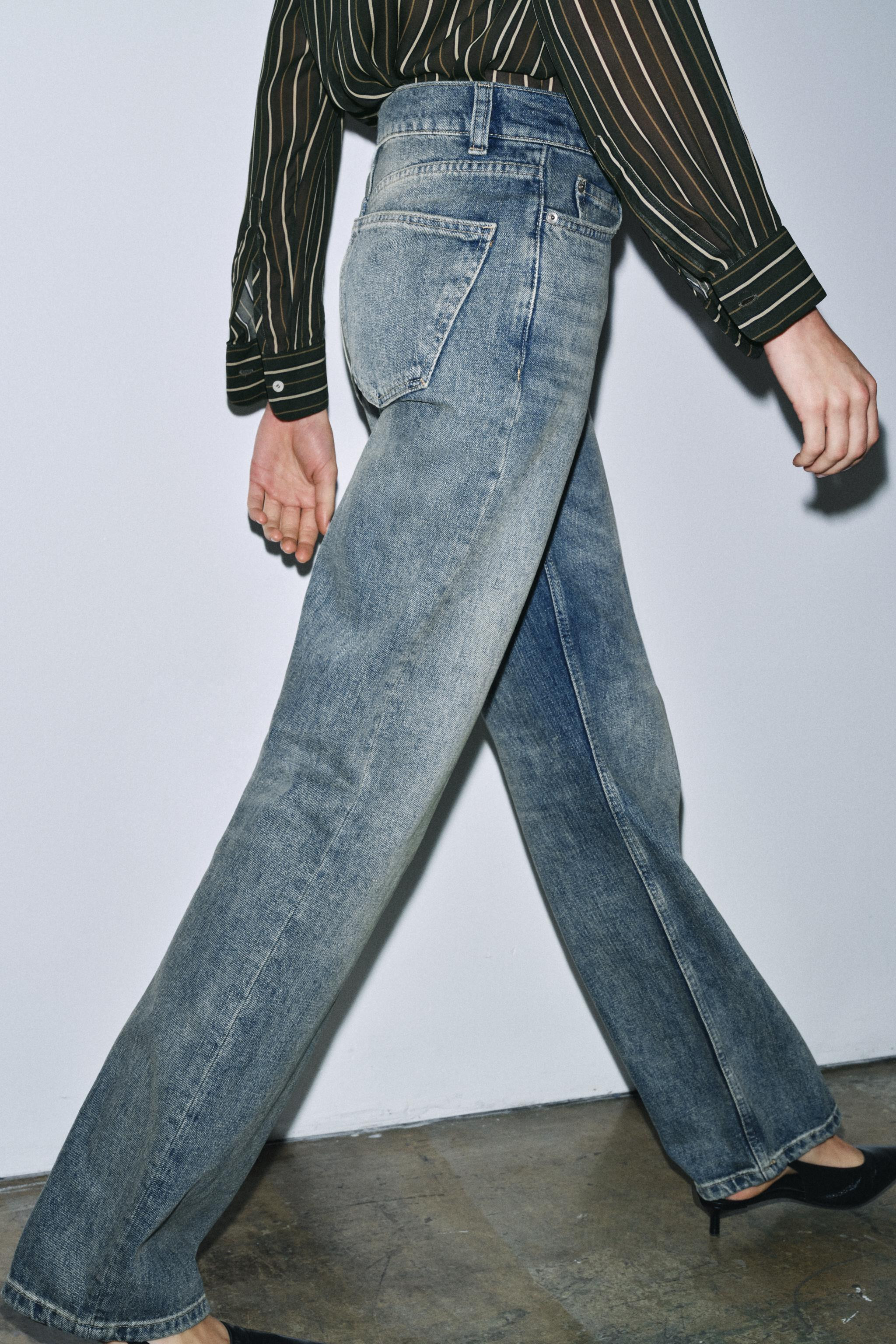 ZW COLLECTION HIGH-WAIST STRAIGHT JEANS | Zara UK