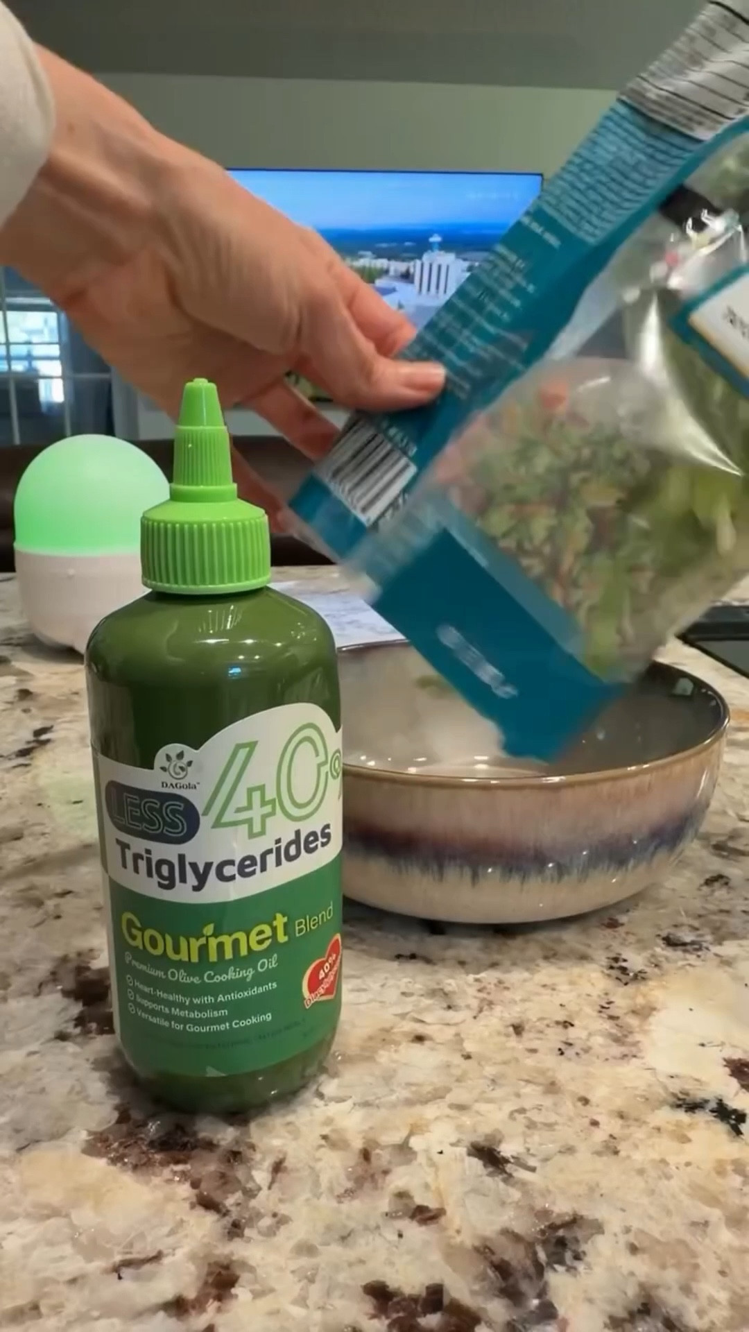 I love using DAGola Gourmet Blend Olive Oil 🫒✨ so delicious and healthy perfect for keto and low carb lifestyles 🥗🍳 it helps reduce triglycerides and supports heart health ❤️ perfect for frying sautéing drizzling over salads and making dressings shake before use if it appears cloudy 🌿 
⸻

#UGCCreator #FoodCreator #Foodie #HealthyFood #WellnessBlogger #CollabOpportunity #SponsoredPost #ContentCreator #RecipeCreator #KetoFriendly #CookingWithLove #FoodInfluencer #FoodContent #HealthyEating #BrandCollab #InstaFood #HomeCooking #Foodstagram #EatWell #FoodLover #CreatorForBrands #CollabWithMe

#LTKdayinmylife #LTKvlog #LTKfoodie