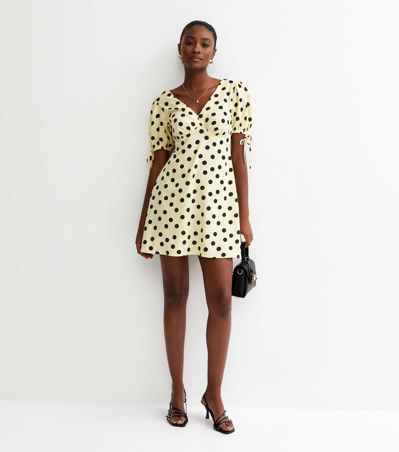 Yellow Crepe Polka Dot Tie Sleeve Mini Dress | New Look | New Look (UK)