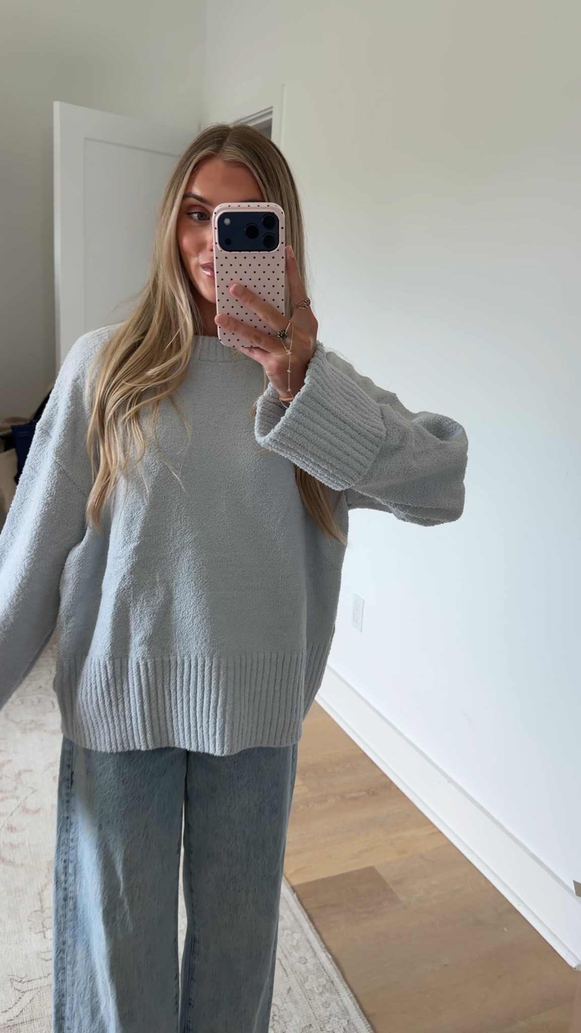 Amazon size small ANRABESS Women Oversized Cozy Knit Sweaters 2026 Fall Fashion Outfits
Soft Fuzzy Sweater, Warm Chunky Long Sleeve Crew Neck Pullover,Winter Clothing,Casual Loose Fit, Work Travel All-Day Wear

#LTKootd #LTKSaleAlert #LTKSeasonal