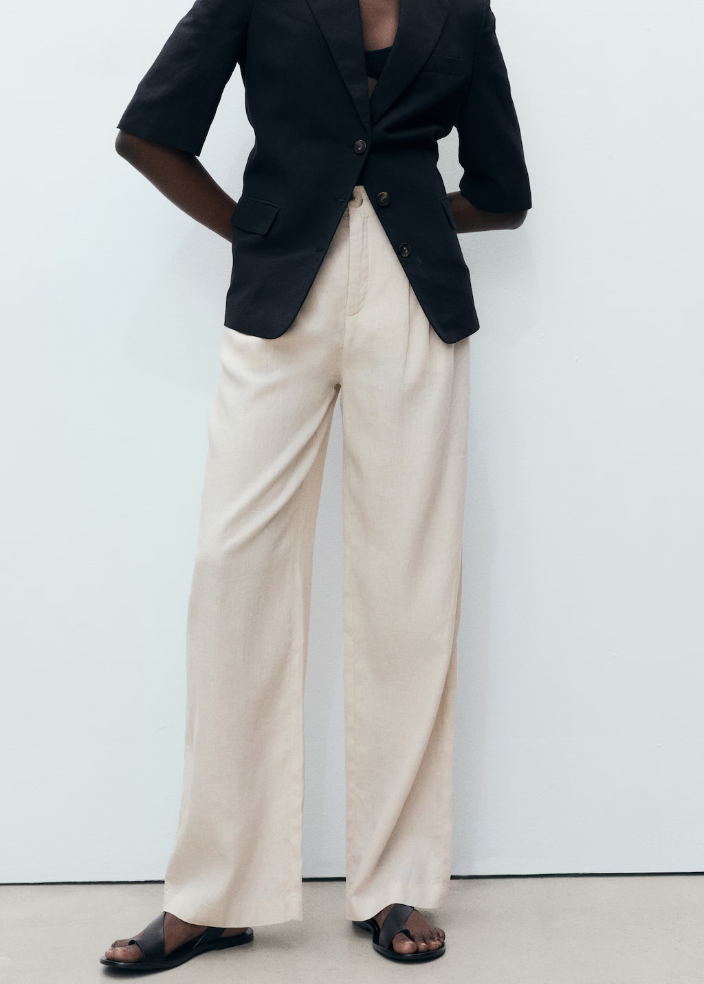 Linen trousers with tortoiseshell button - Women | MANGO United Kingdom | MANGO (UK)