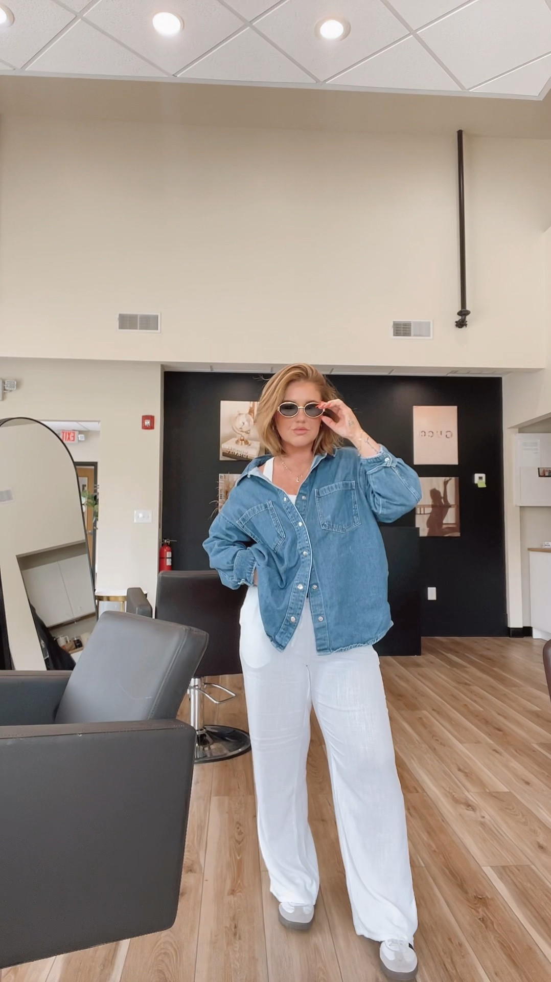 linen pants all summer. 

#LTKWorkwear #LTKVideo #LTKStyleTip