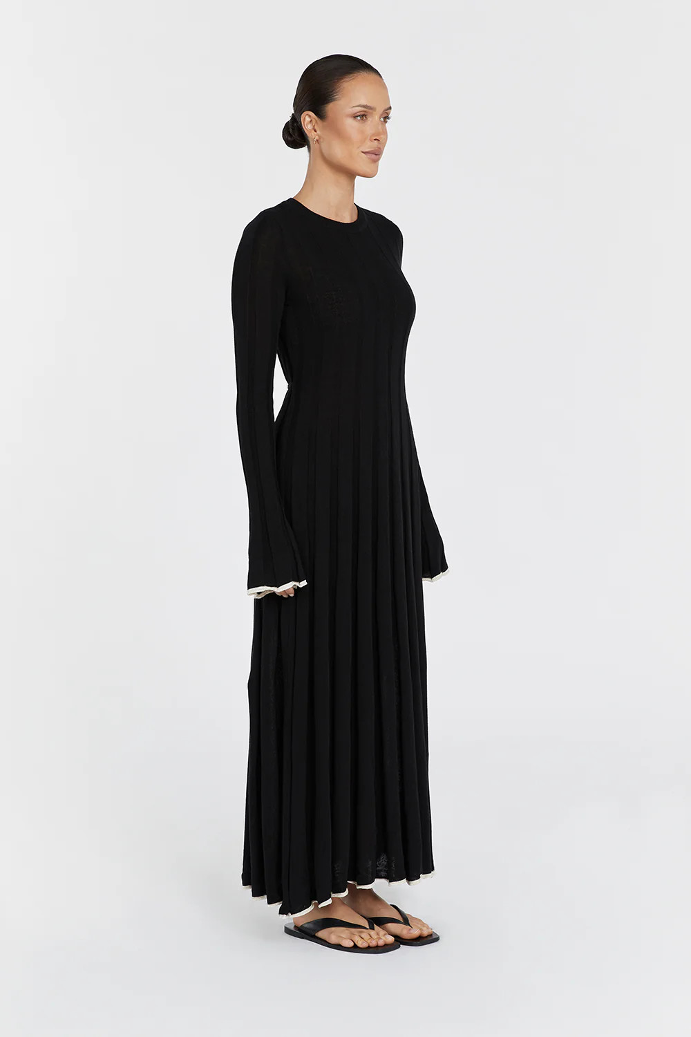FLORA BLACK CONTRAST KNIT MIDI DRESS | DISSH