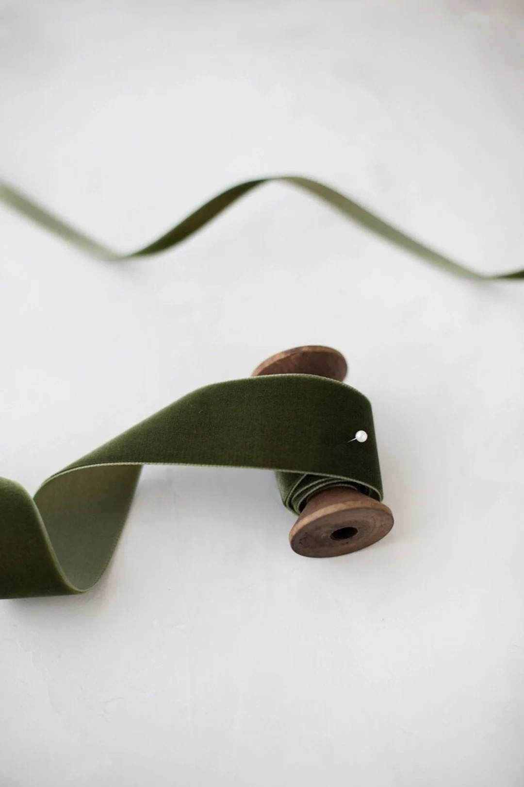 Deep Olive Moss Green Swiss Velvet Ribbon 1/8 1/4 3/8 5/8 7/8 1.5 2 - Etsy | Etsy (US)