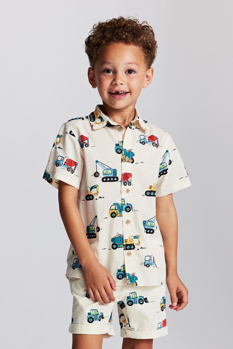 Cotton Poplin Shorts - Natural white/vehicles - Kids | H&M US | H&M (US)