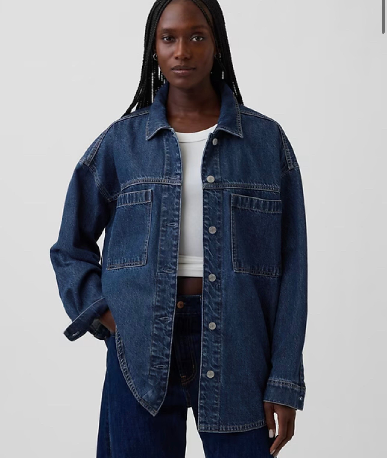 Gap Oversized Denim Shacket - it runs TTS im in a small.
.
.
#gap 