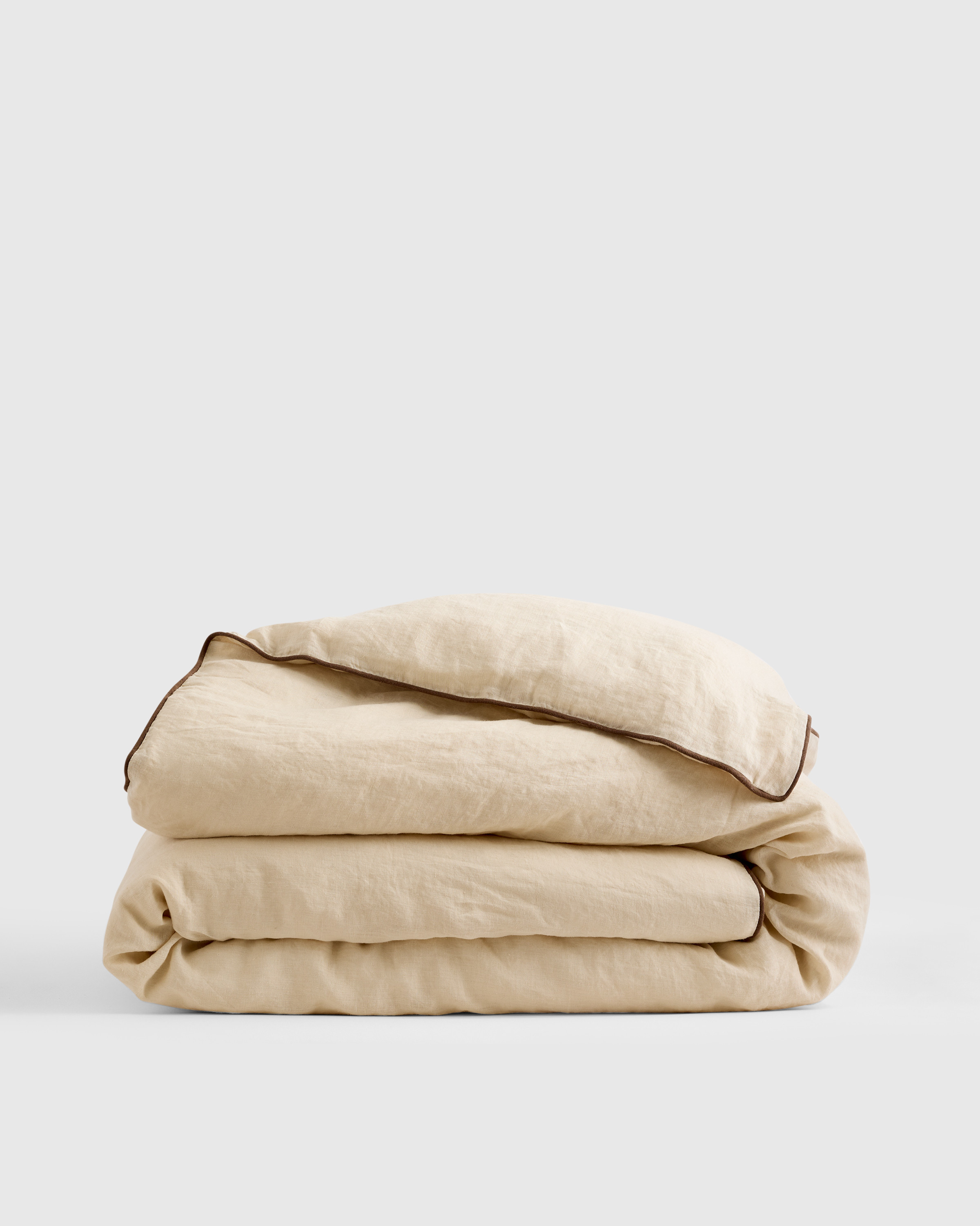 Quince | European Linen Piped Duvet Cover in Oat/Espresso, Size Twin | Quince