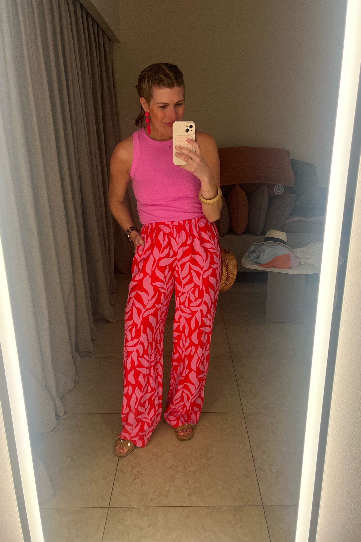 Dinner look night #3

Pants are older- linking similar options 