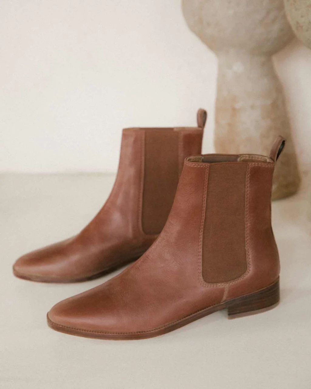 The Chelsea Boot | Hazelnut Leather | Christy Dawn