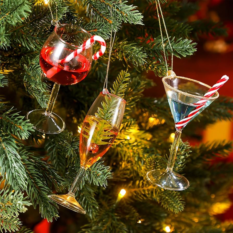 Weysat 3 Pack Christmas Tree Ornaments Hanging Decorations with Red Liquid Martini Glass Set Eleg... | Amazon (US)
