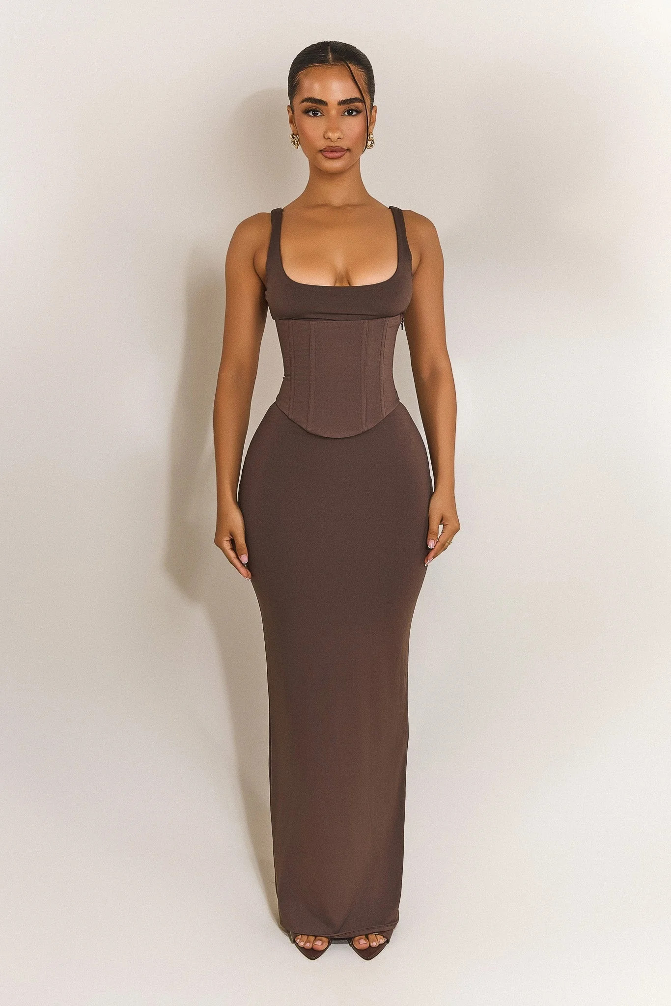 The Sandra Scoop Maxi in Brown | Mars The Label