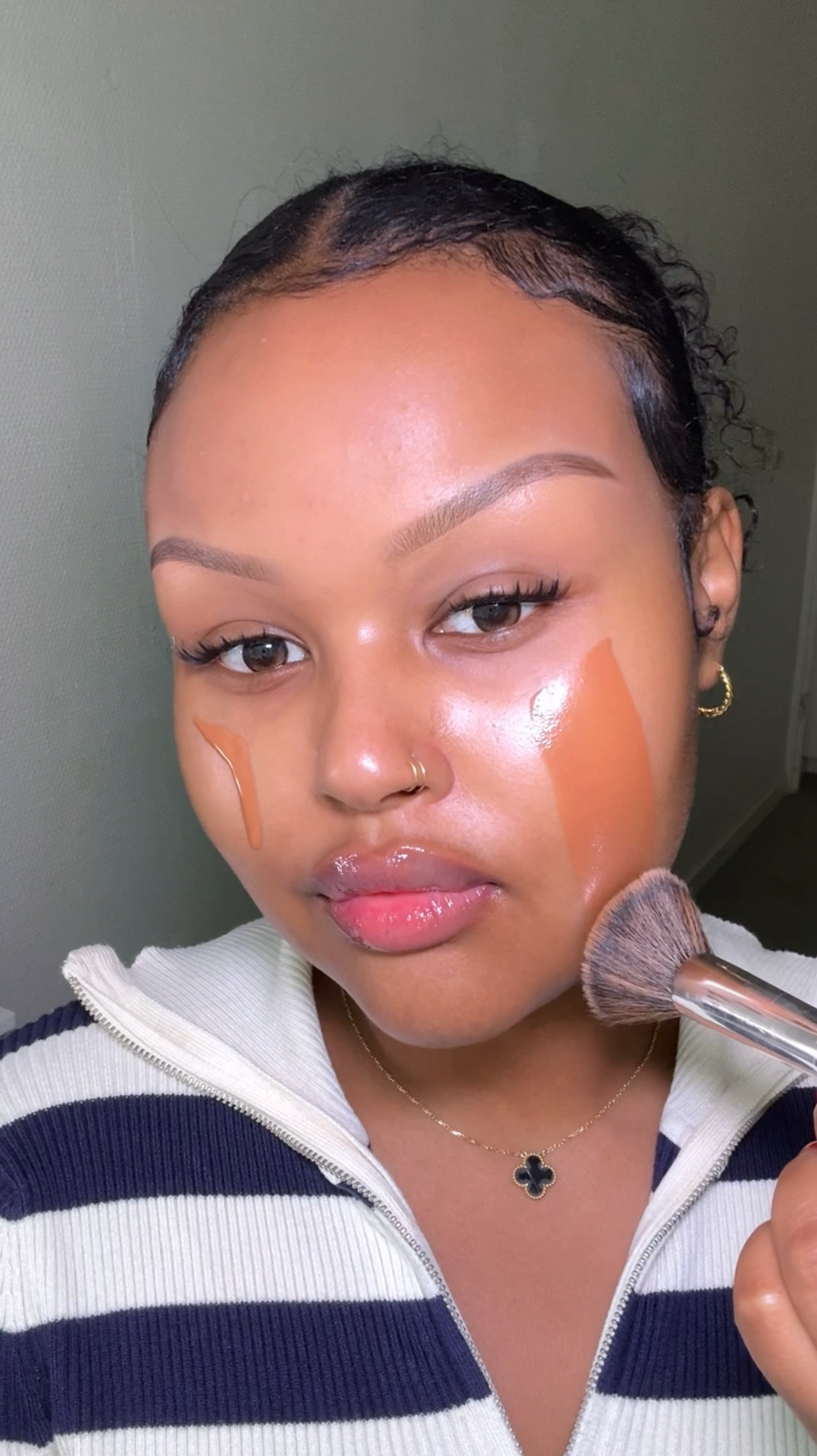 dewy summer makeup look ✨

#LTKbeauty #LTKsummer