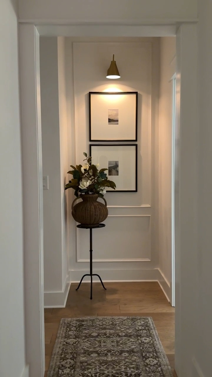 A follower favorite styling from recent and I am just loving and appreciating this little bit modern, vintage, and classic look. I have these frames in multiple places around our home — they are just that good! 😍 

#LTKSeasonal #LTKFindsUnder50 #LTKHome