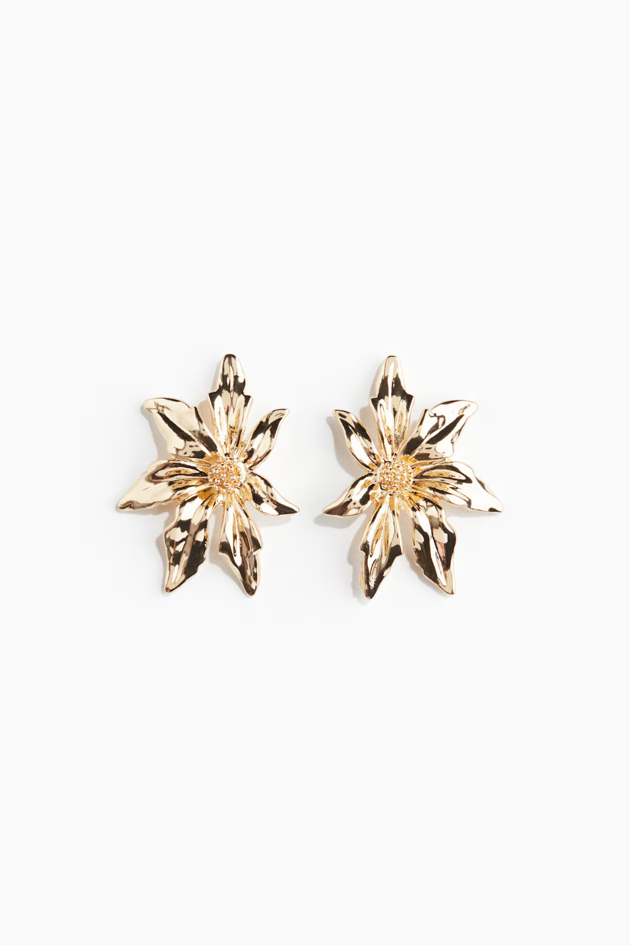 Flower-shaped earrings | H&M (UK, MY, IN, SG, PH, TW, HK)