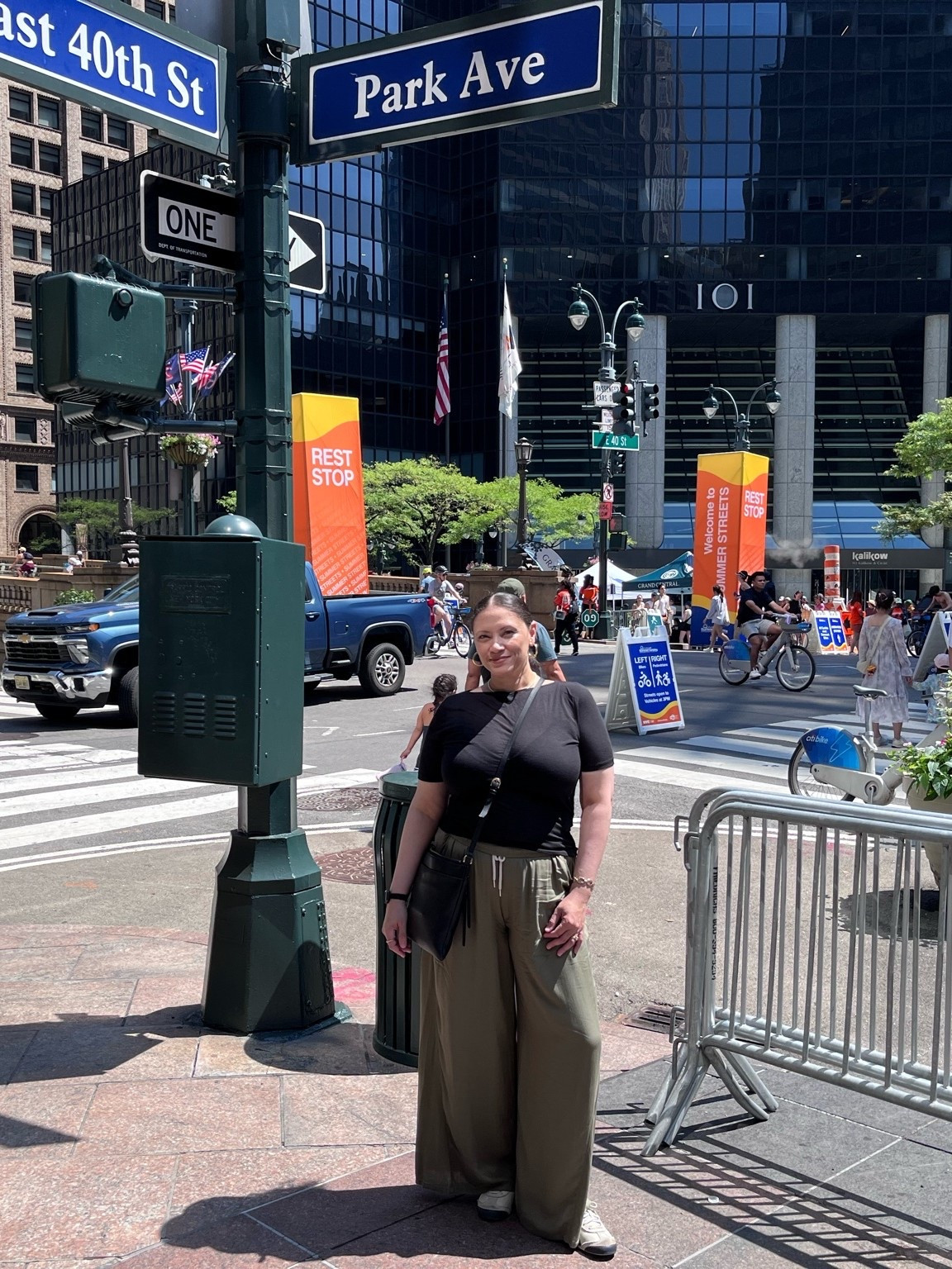 NYC walk-about fit.

Sheer tee, wide leg pants, Onitsuka tiger Mexico 66, always and forever a crossbody girl.

#LTKTravel #LTKMidsize #LTKOver40