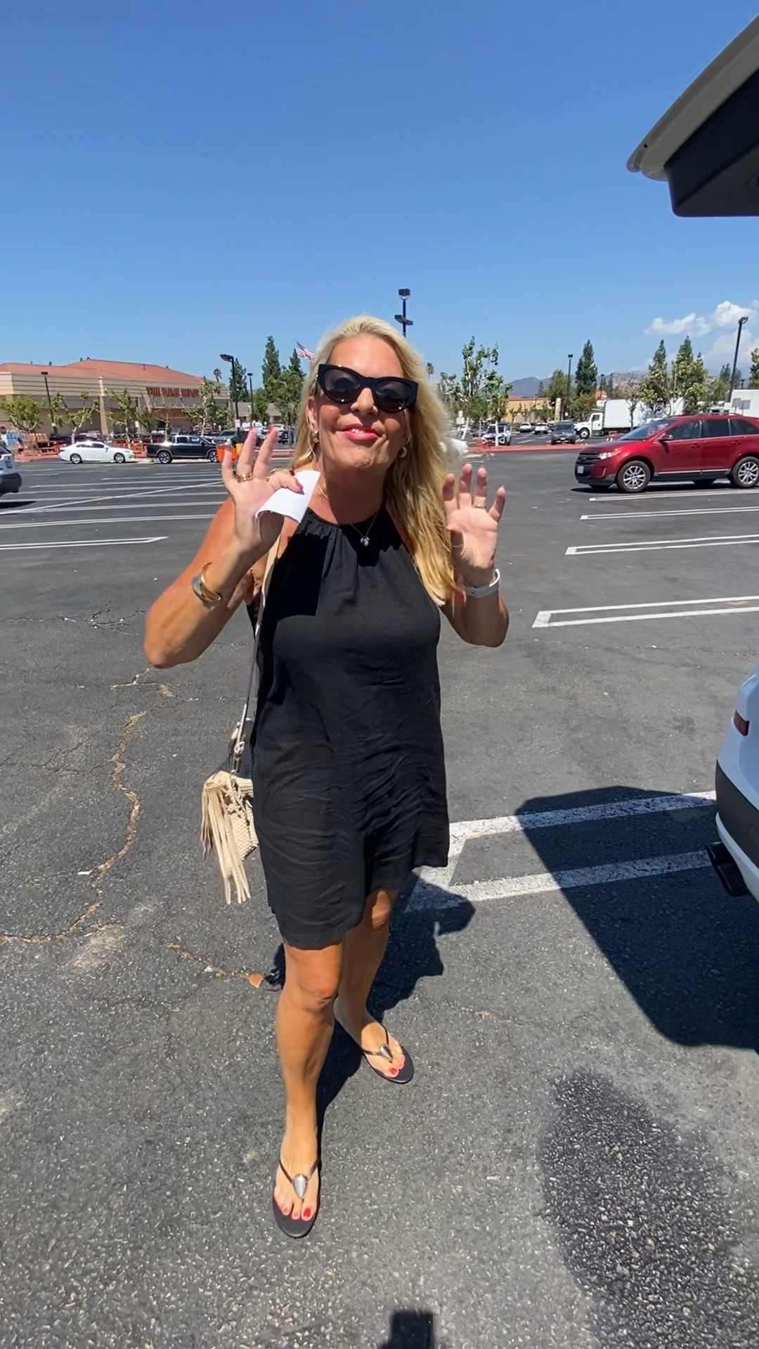 The easiest, coolest little dress for running around and shopping when it’s California weather! 
This is from H&M, but I’ve also linked a gorgeous one from Quince, which is REALLY reasonably priced too! 

#LTKSeasonal #LTKStyleTip #LTKOver40