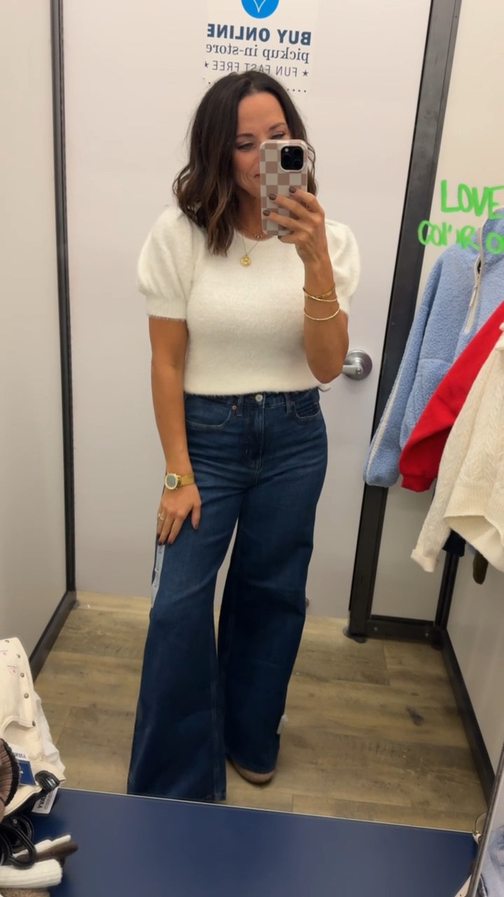 Y’all this puff sleeve sweater styled with denim jeans is such a cute Thanksgiving outfit inspo!!
It’s cozy and soft stylish, sooo good y’all 🥰

Elevated casual, fall fashion, women’s sweater, Thanksgiving look, Old Navy, VintagePickin



#LTKStyleTip #LTKSeasonal #LTKFindsUnder50