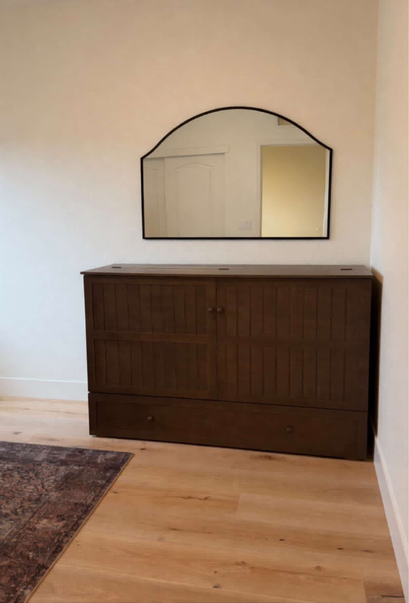 Client update 

Mirror arrived 

#LTKFindsUnder50 #LTKHome #LTKFindsUnder100