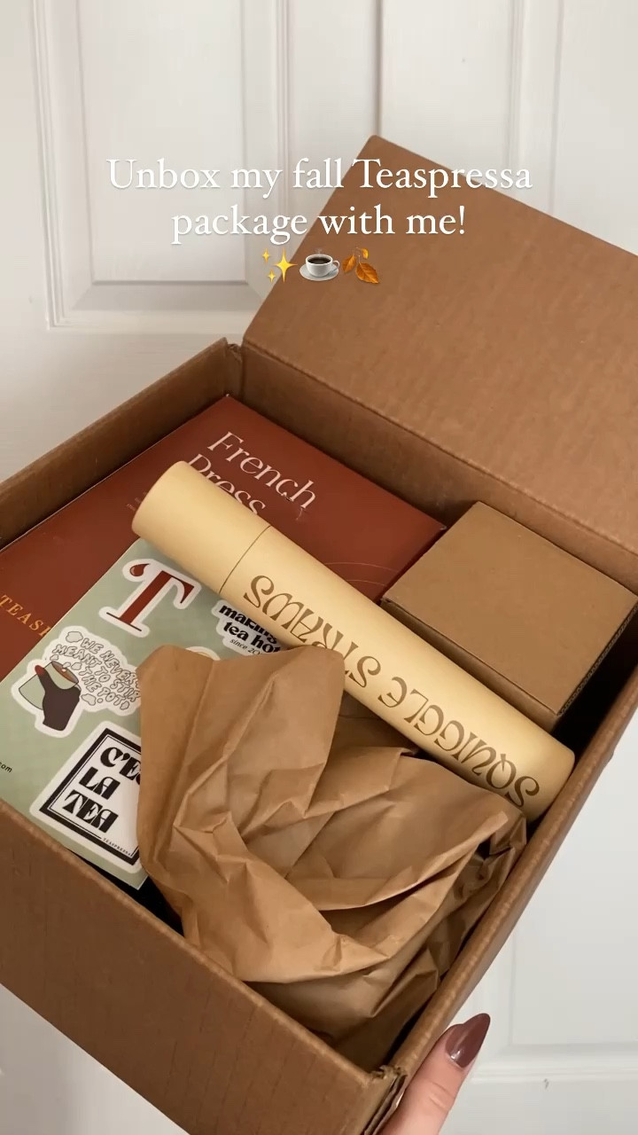 Unbox my Teaspressa package with me!! Everything is amazing and very affordable🍂☕️✨

#gifted 

Teaspressa / tea / afternoon tea / French press / glassware / glass cup / espresso cup / coffee bar / coffee maker / coffee coffee corner


#LTKSeasonal #LTKVideo #LTKfindsunder50