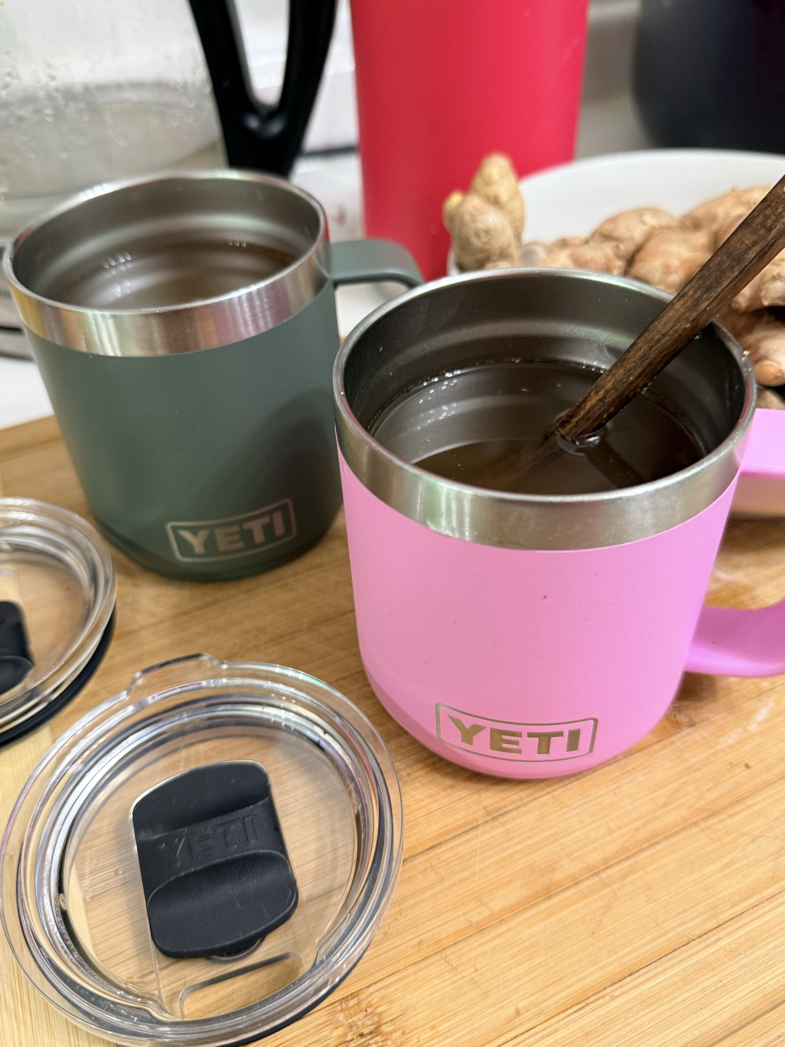 Tea time essentials ☕✨
From cozy mugs and kettles to loose-leaf teas, honey, and cute accessories — everything you need to slow down and enjoy a warm moment.
I linked all my favorite tea time must-haves on LTK so you can create the perfect daily ritual.

#teatime #teatimeessentials #cozymoments #selfcareroutine #warmdrinks #LTKhome #LTKfinds #LTKsale #shoppingfavorites #onlineshopping #cozylife #ShoppingWithPriiincesss #Atlantamom #AtlantaCreator #Atlantacontentcreators

#LTKselfcare #LTKfoodie #LTKfitnessgoals
